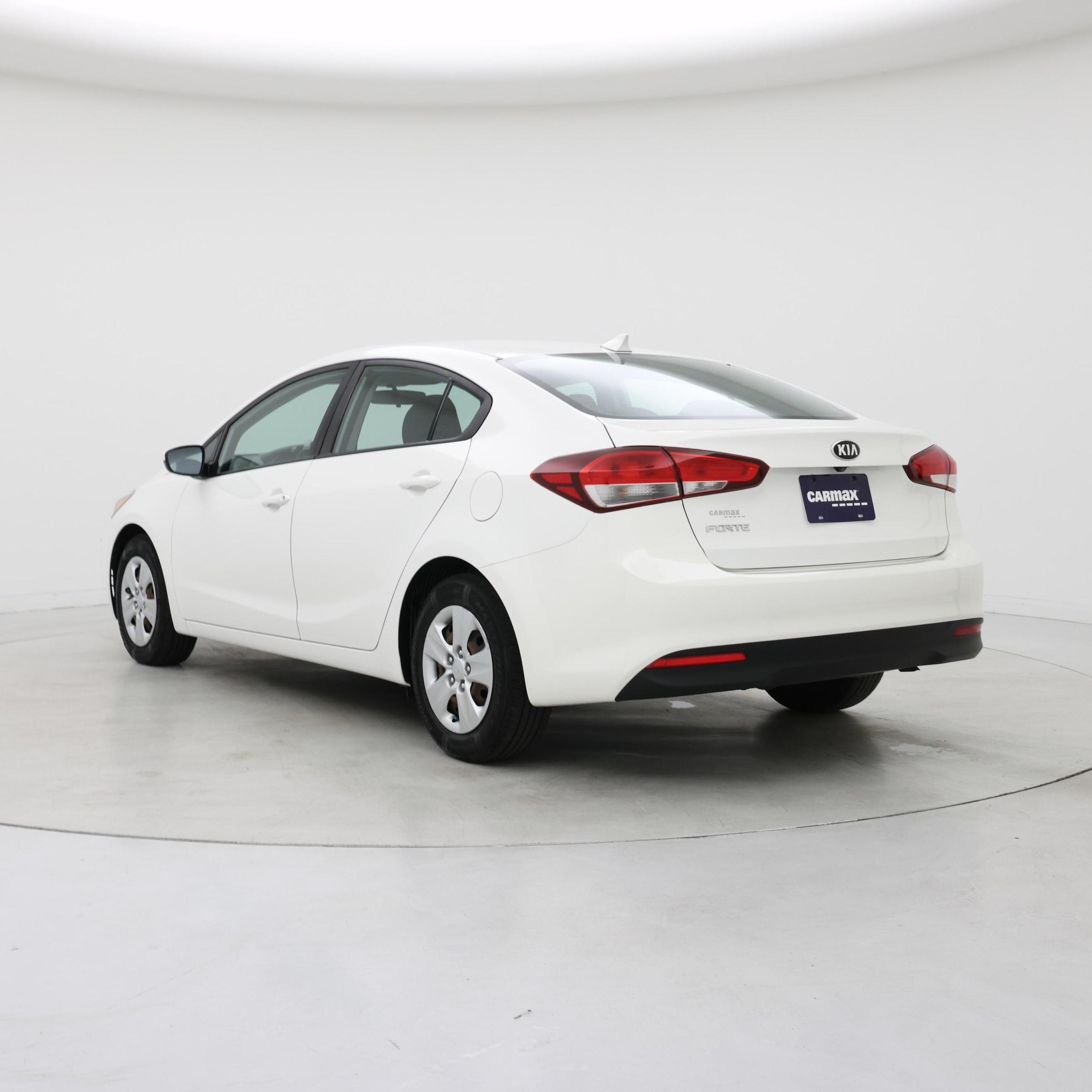 Thumbnail: 2018 Kia Forte - 2