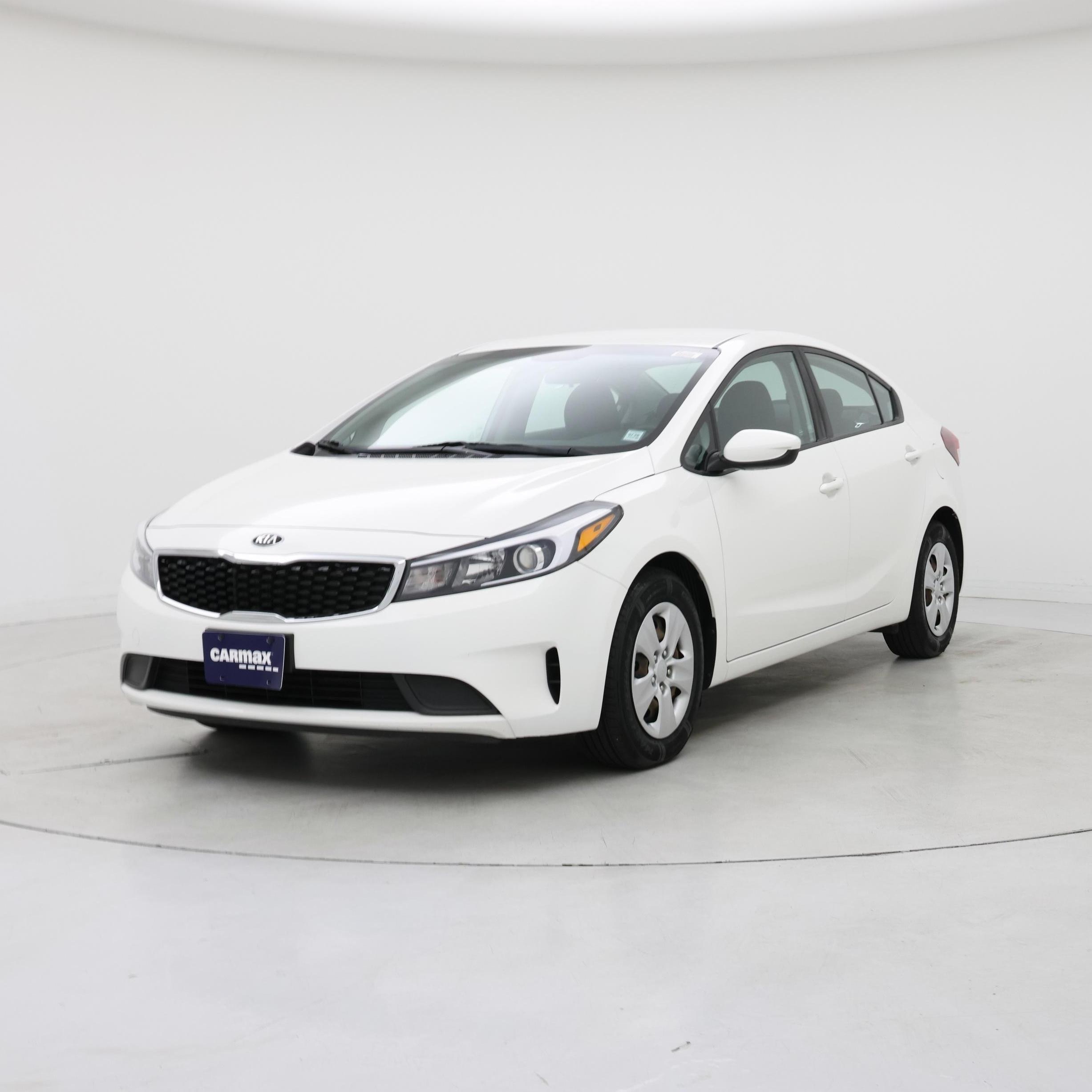 Thumbnail: 2018 Kia Forte - 4