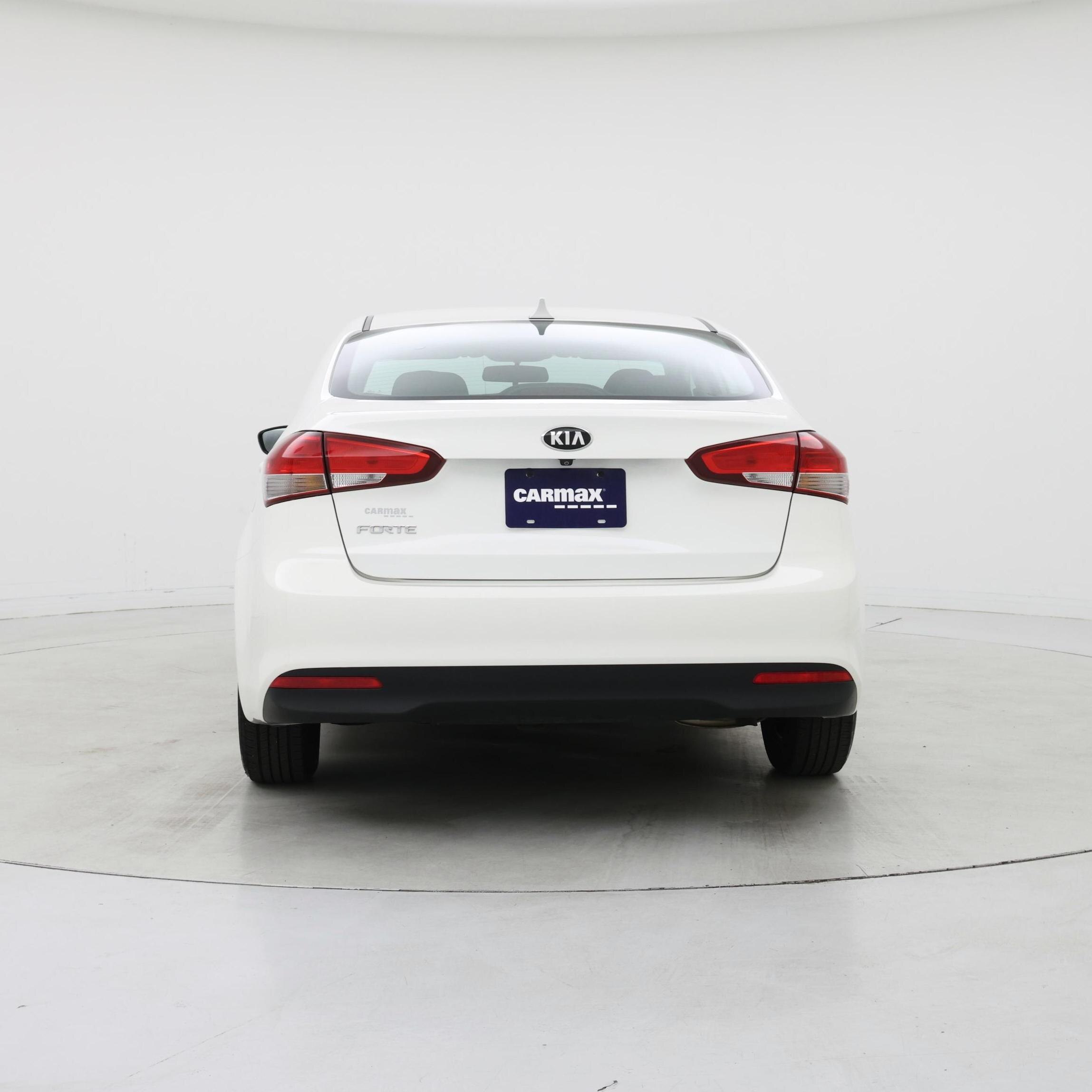 Thumbnail: 2018 Kia Forte - 6