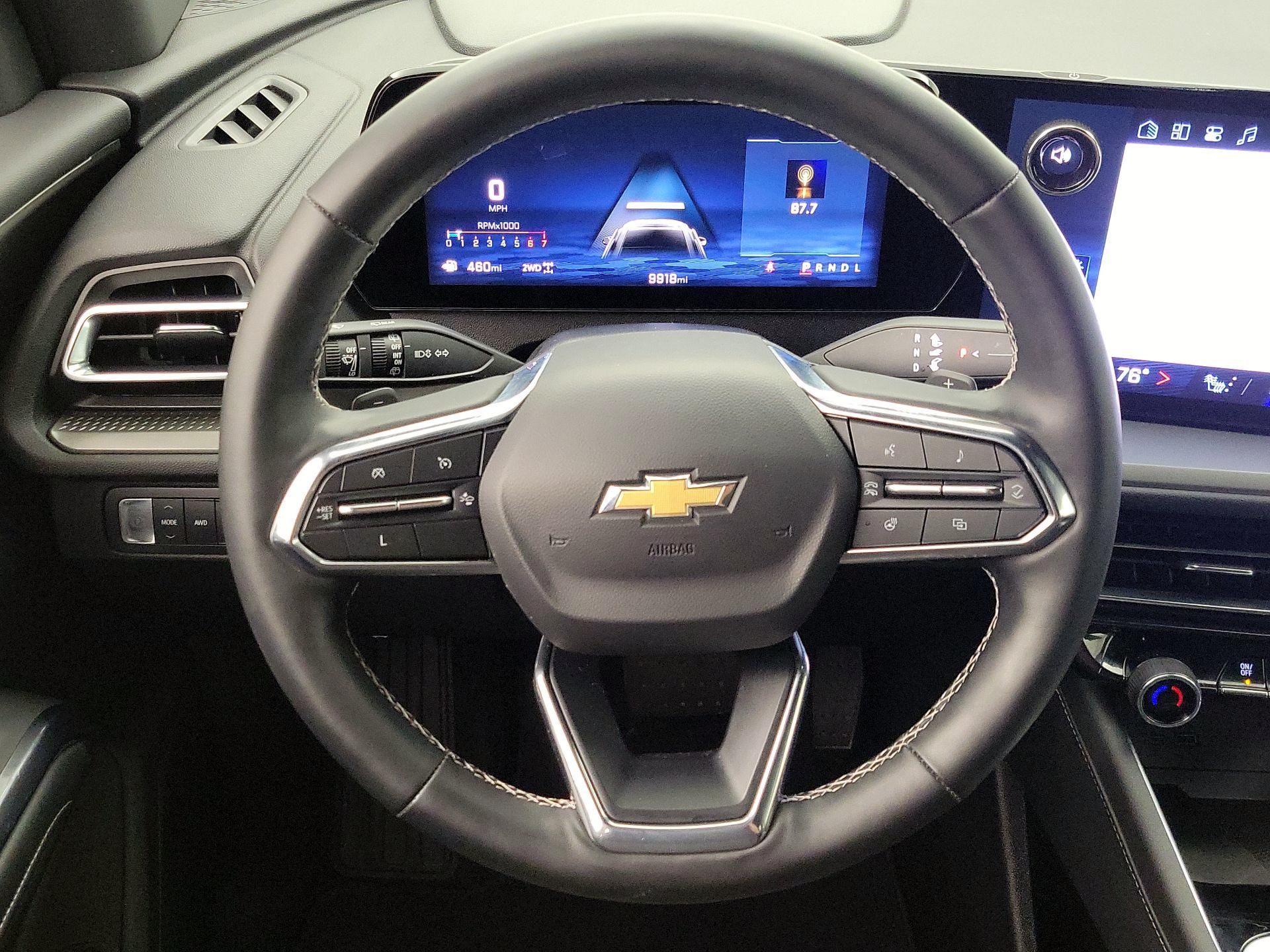 Thumbnail: 2025 Chevrolet Traverse - 10