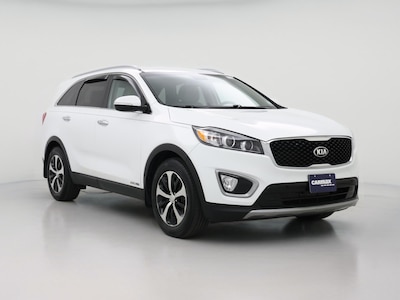 White 2016 Kia Sorento EX