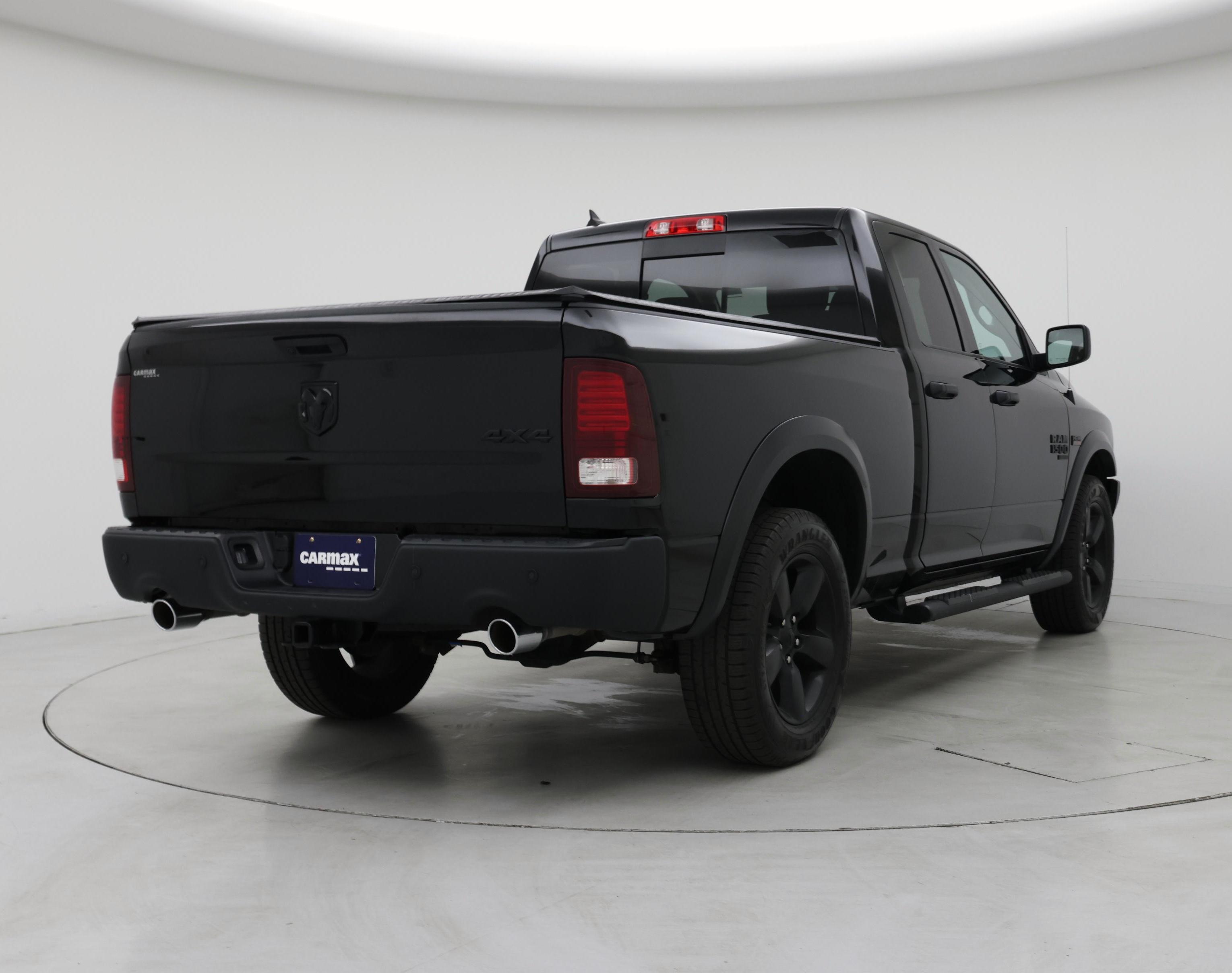 Thumbnail: 2020 RAM 1500 Classic - 8