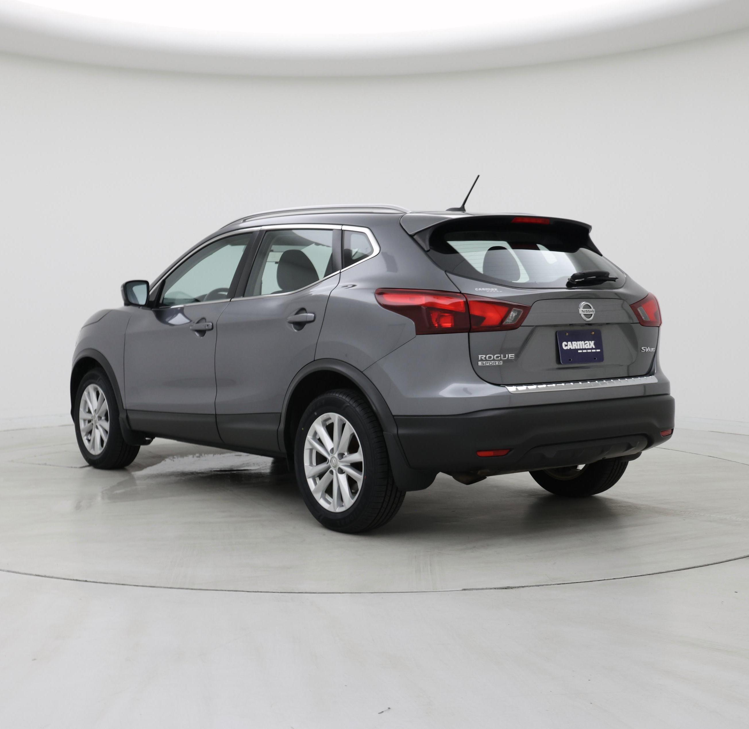 Thumbnail: 2018 Nissan Rogue Sport - 2