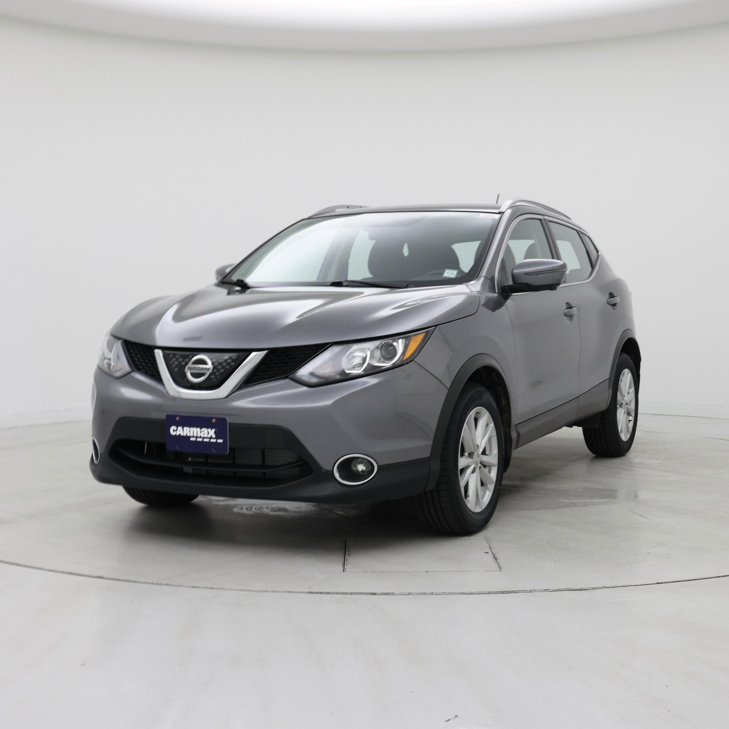 Thumbnail: 2018 Nissan Rogue Sport - 4