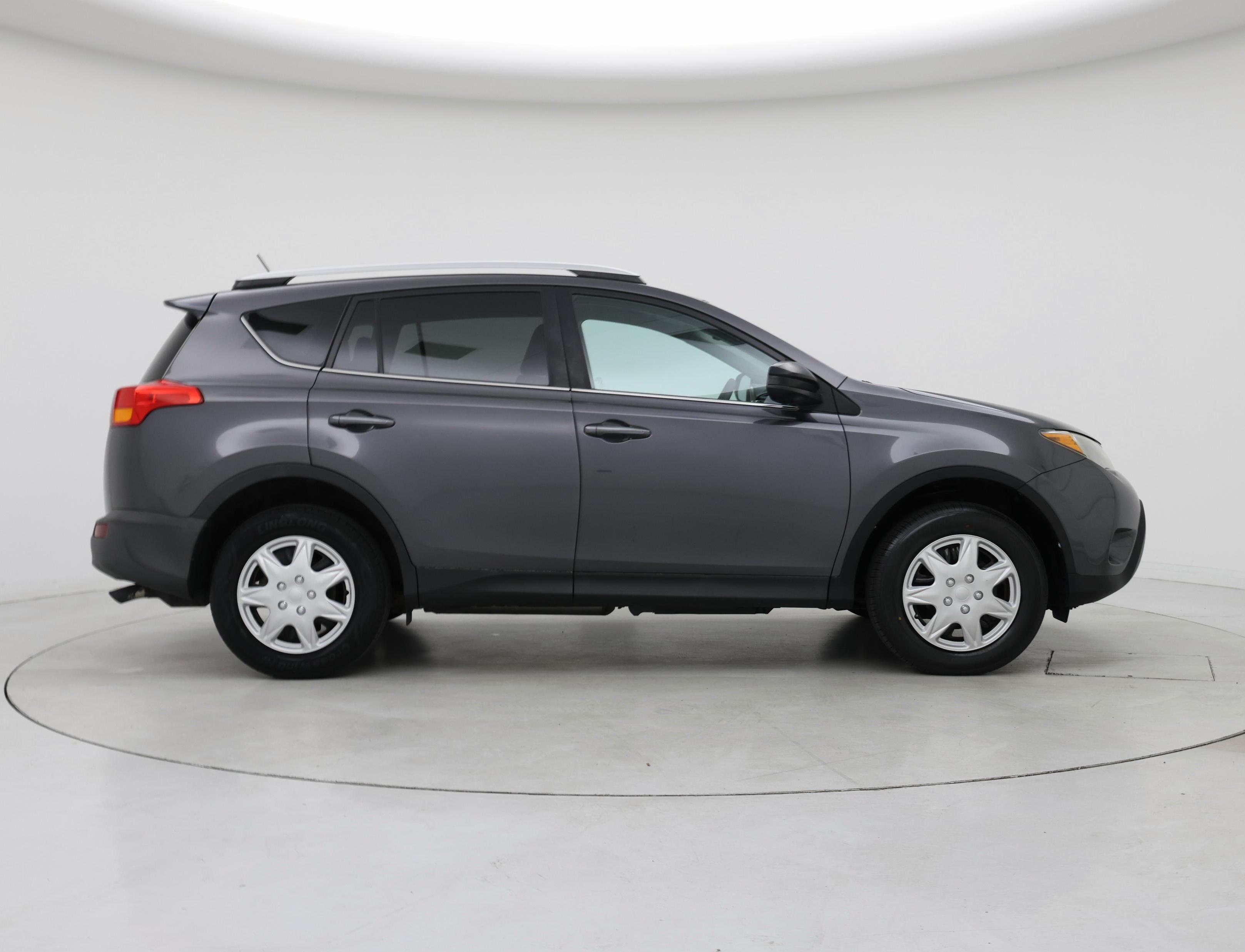 Thumbnail: 2015 Toyota RAV4 - 7