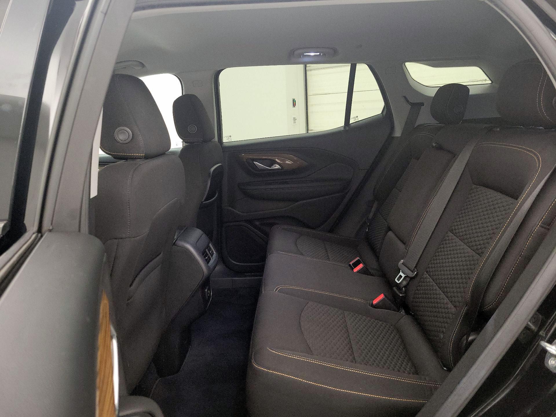 Thumbnail: 2019 GMC Terrain - 19