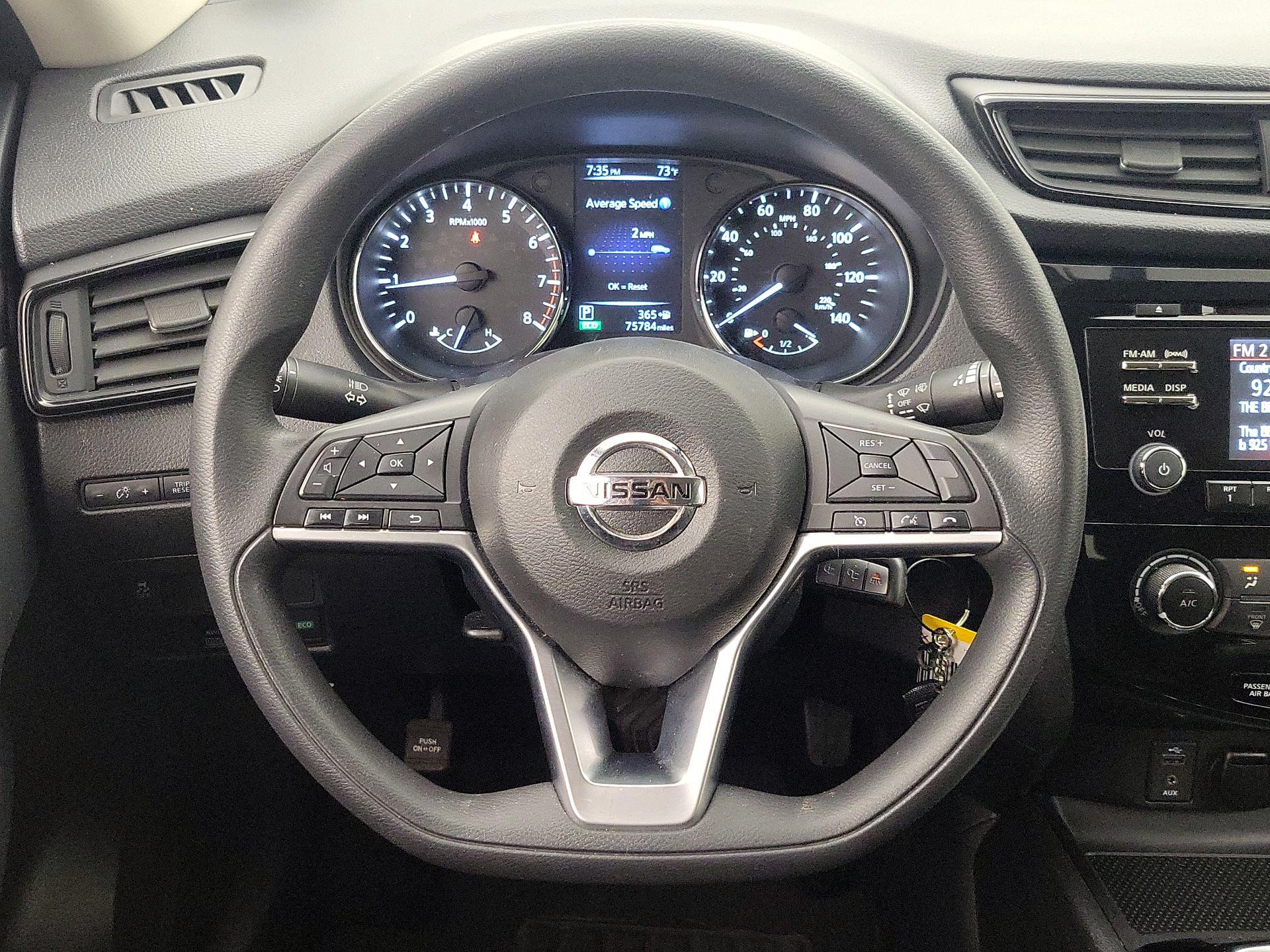 Thumbnail: 2017 Nissan Rogue - 10