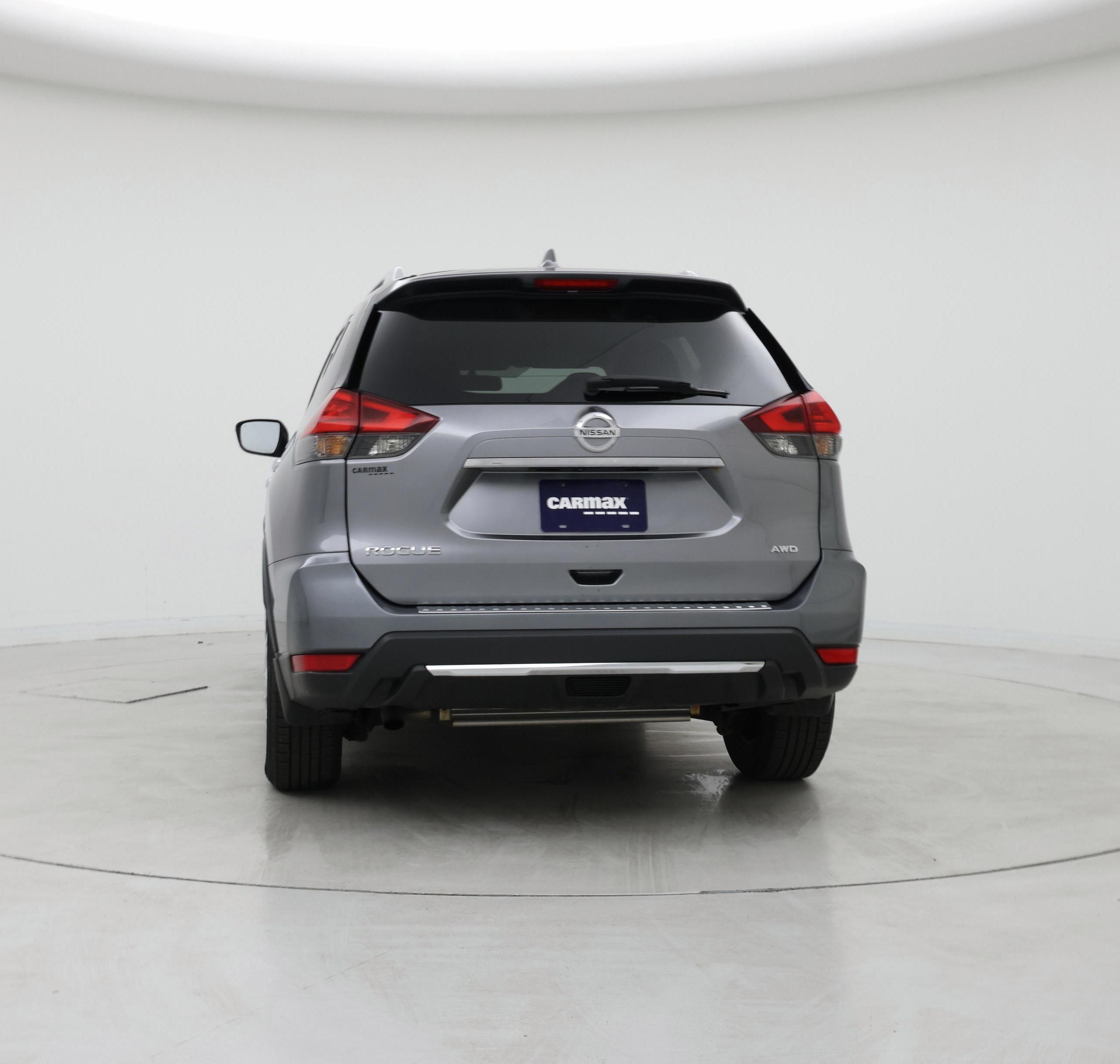 Thumbnail: 2017 Nissan Rogue - 6