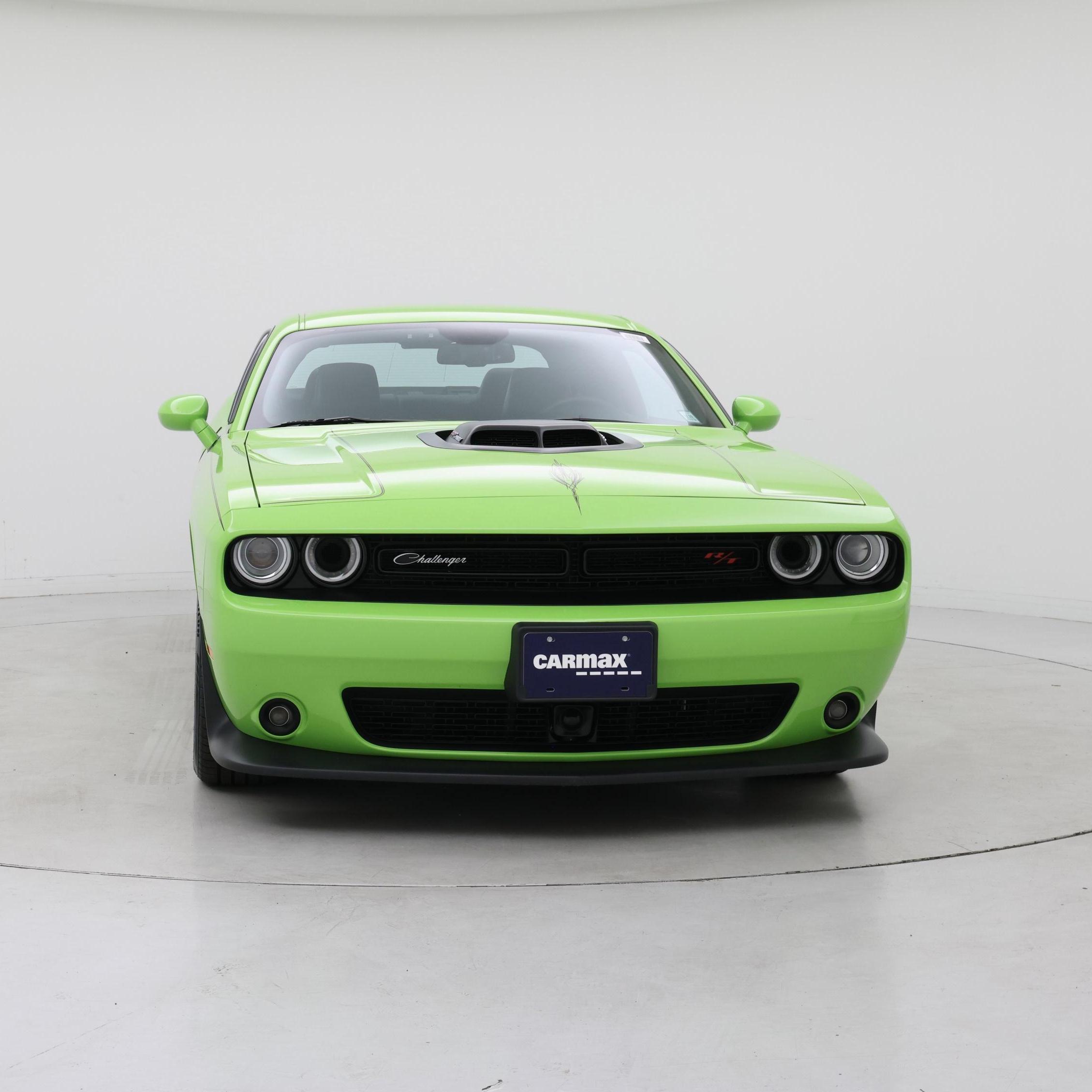 Thumbnail: 2015 Dodge Challenger - 5