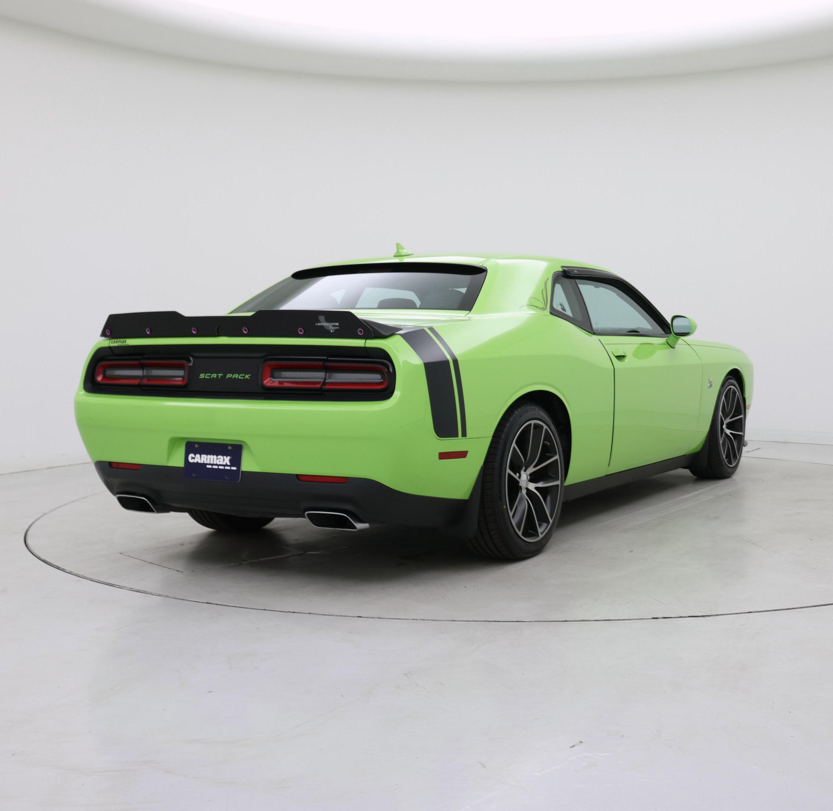 Thumbnail: 2015 Dodge Challenger - 8
