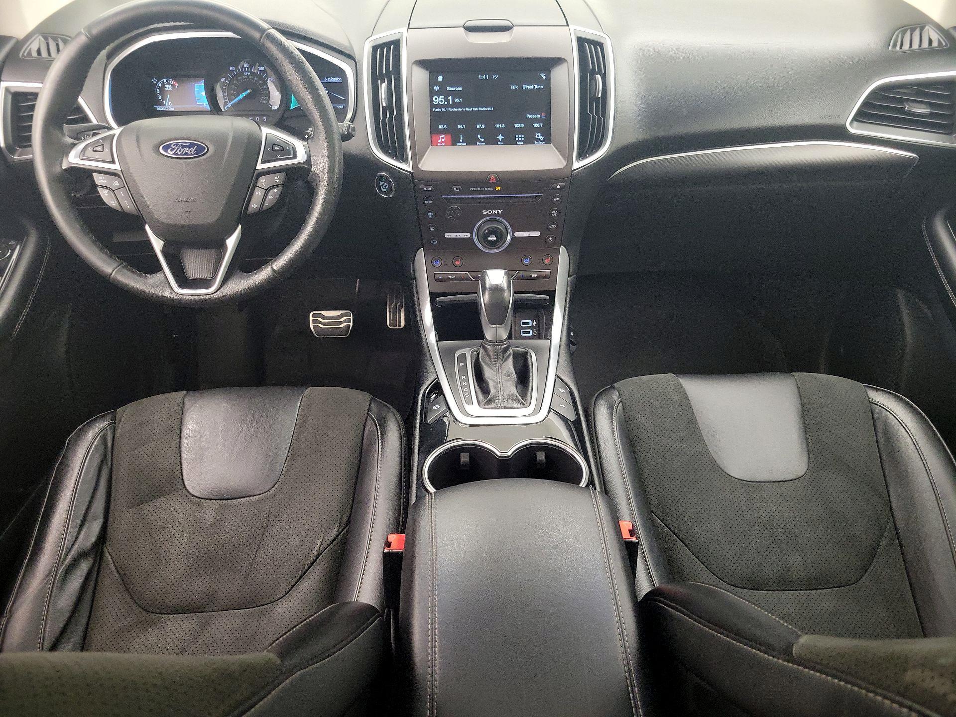 Thumbnail: 2016 Ford Edge - 9
