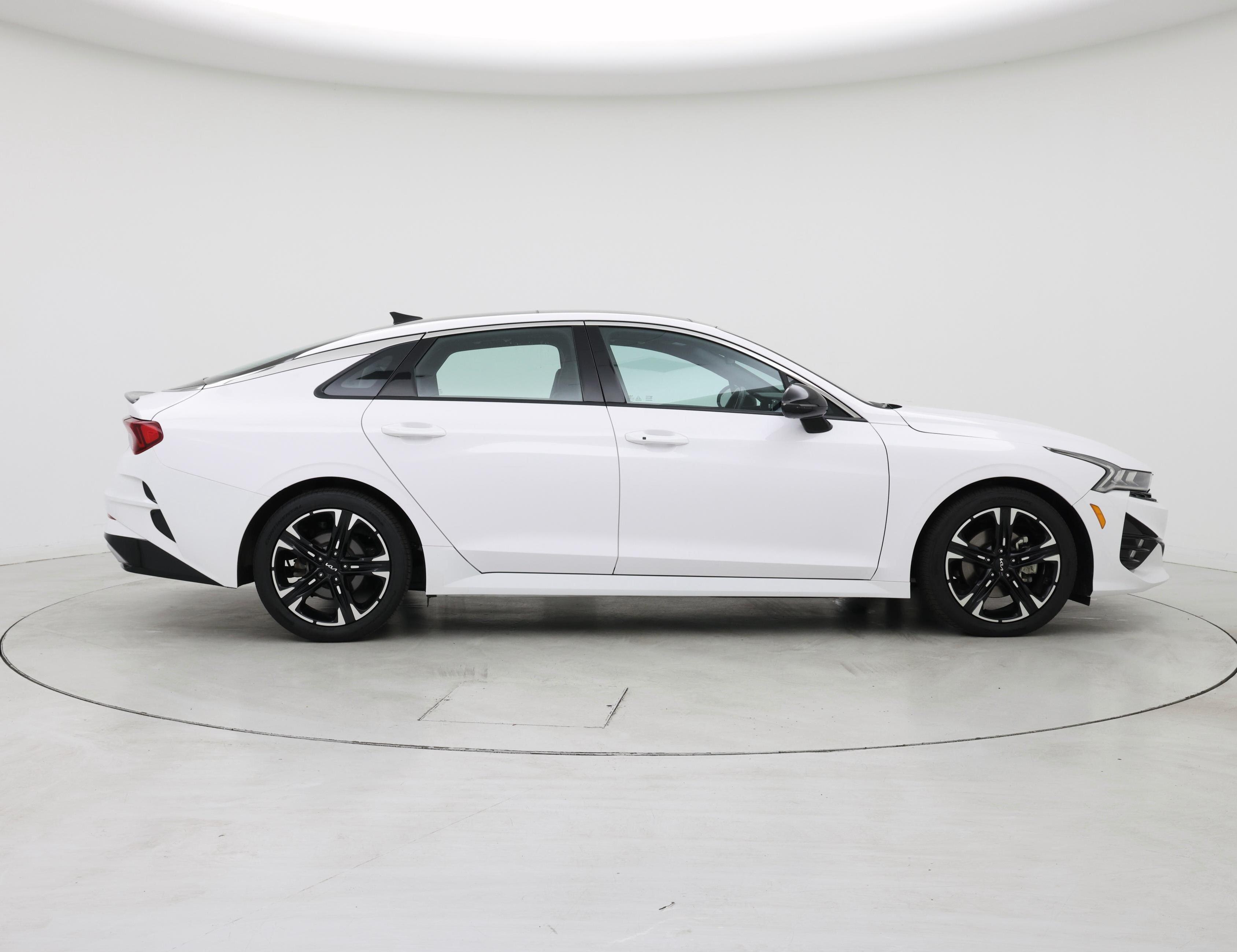 Thumbnail: 2022 Kia K5 - 7