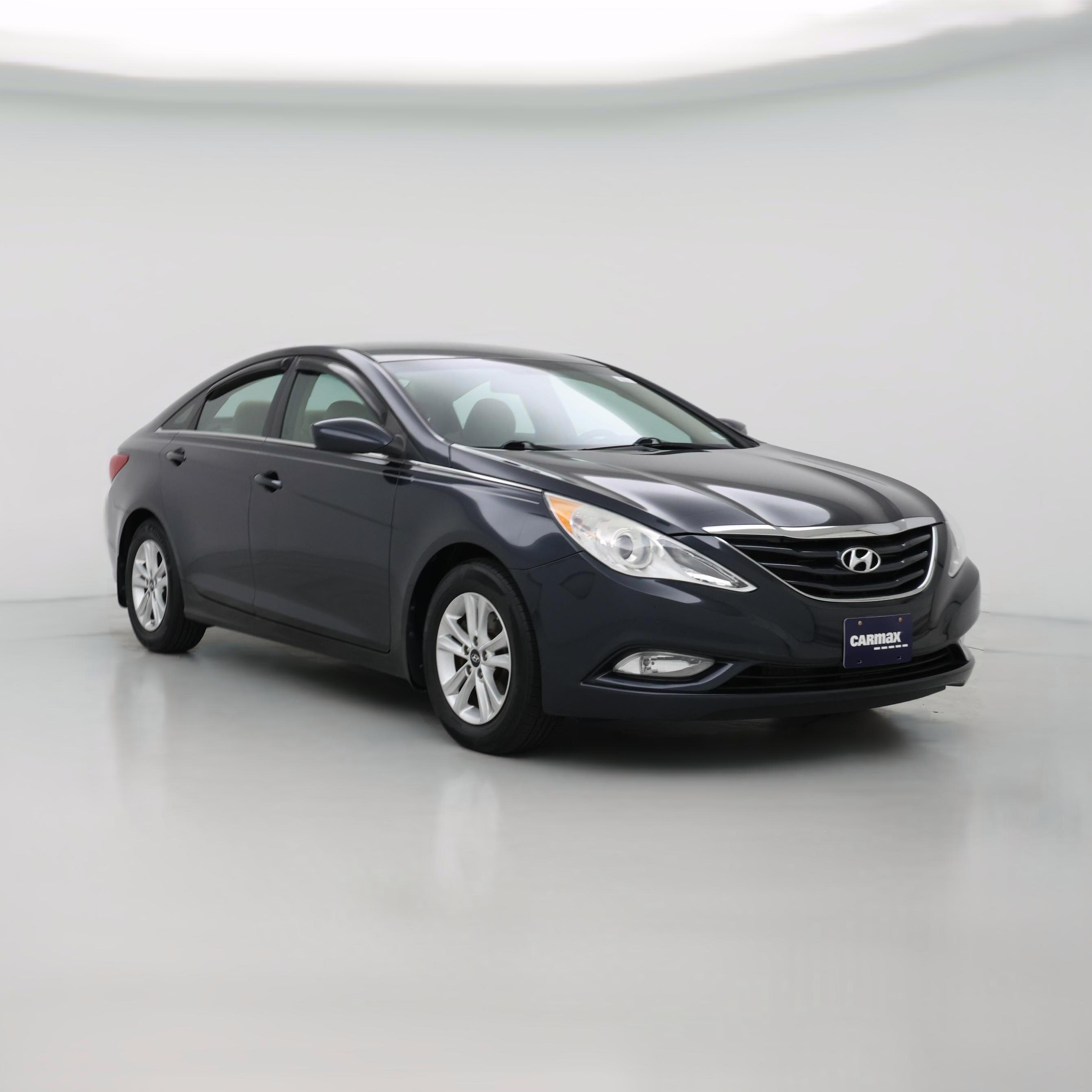 Thumbnail: 2013 Hyundai Sonata - 1
