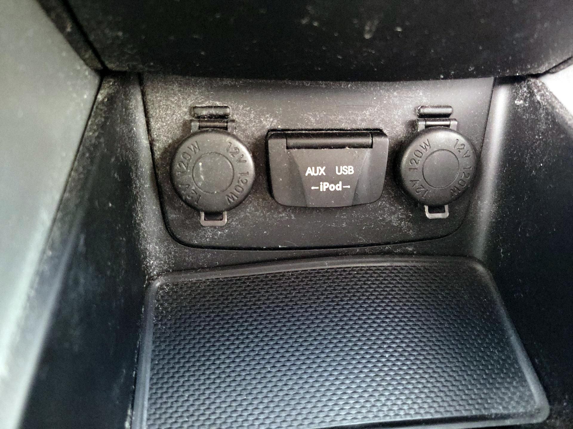 Thumbnail: 2013 Hyundai Sonata - 17