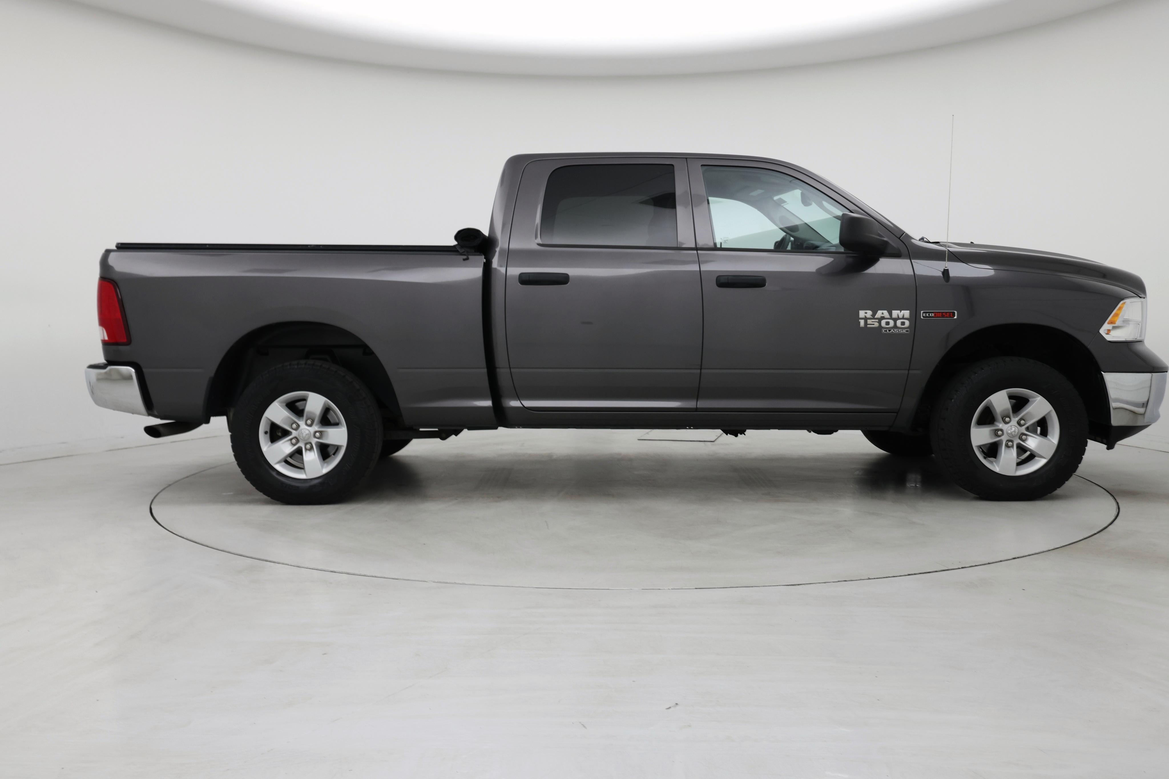 Thumbnail: 2019 RAM 1500 Classic - 7