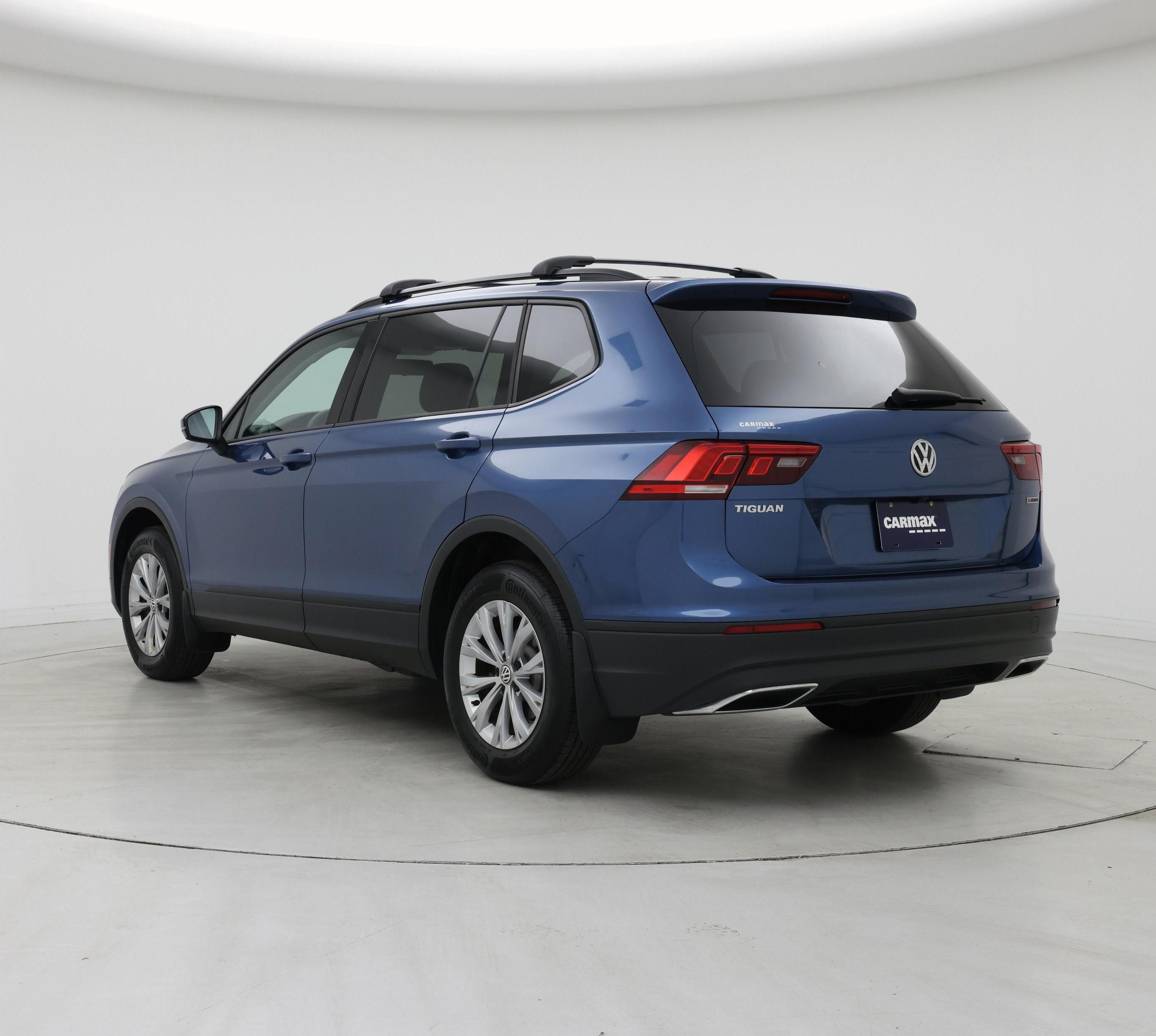 Thumbnail: 2019 Volkswagen Tiguan - 2