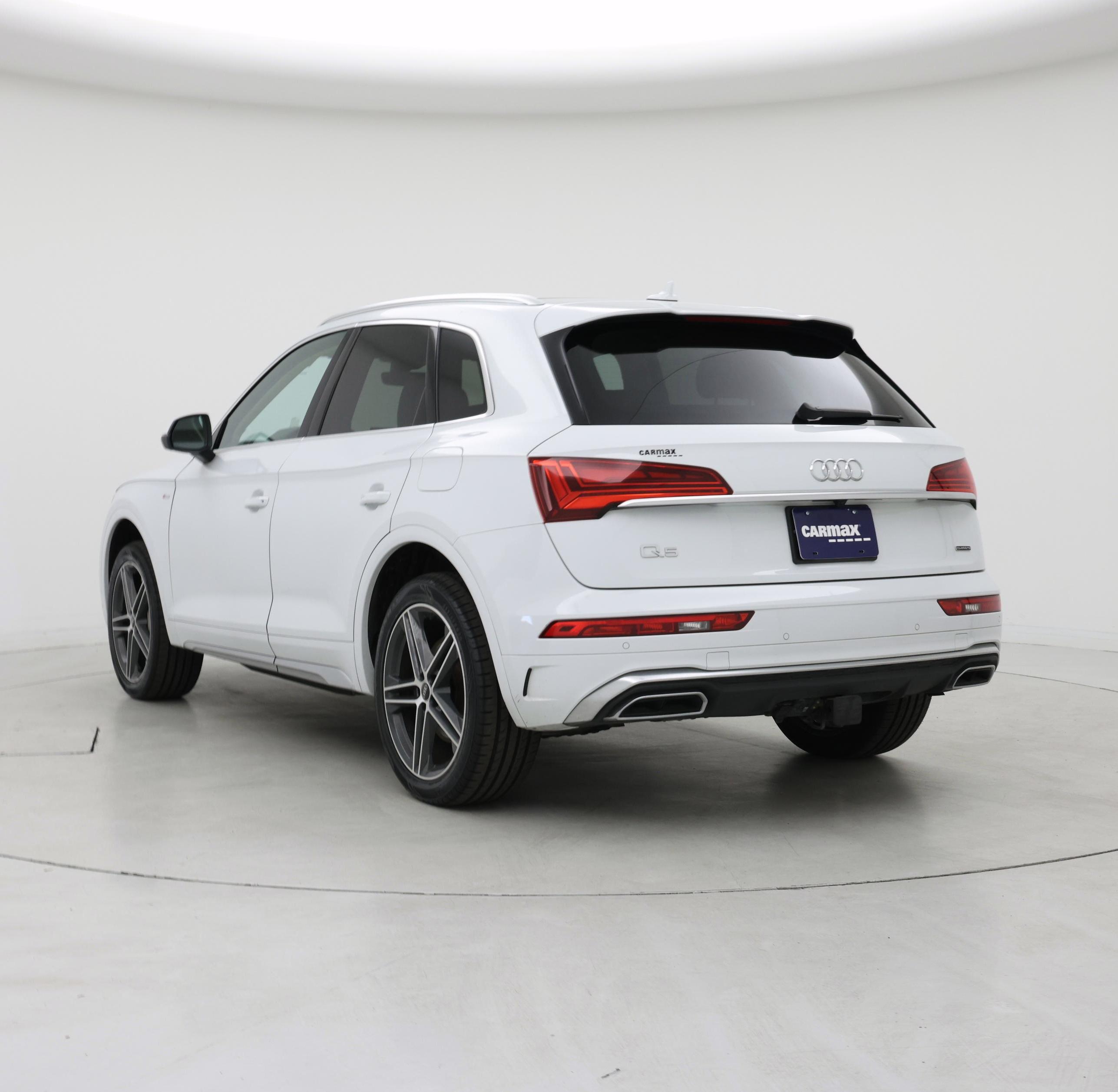 Thumbnail: 2021 Audi Q5 - 2