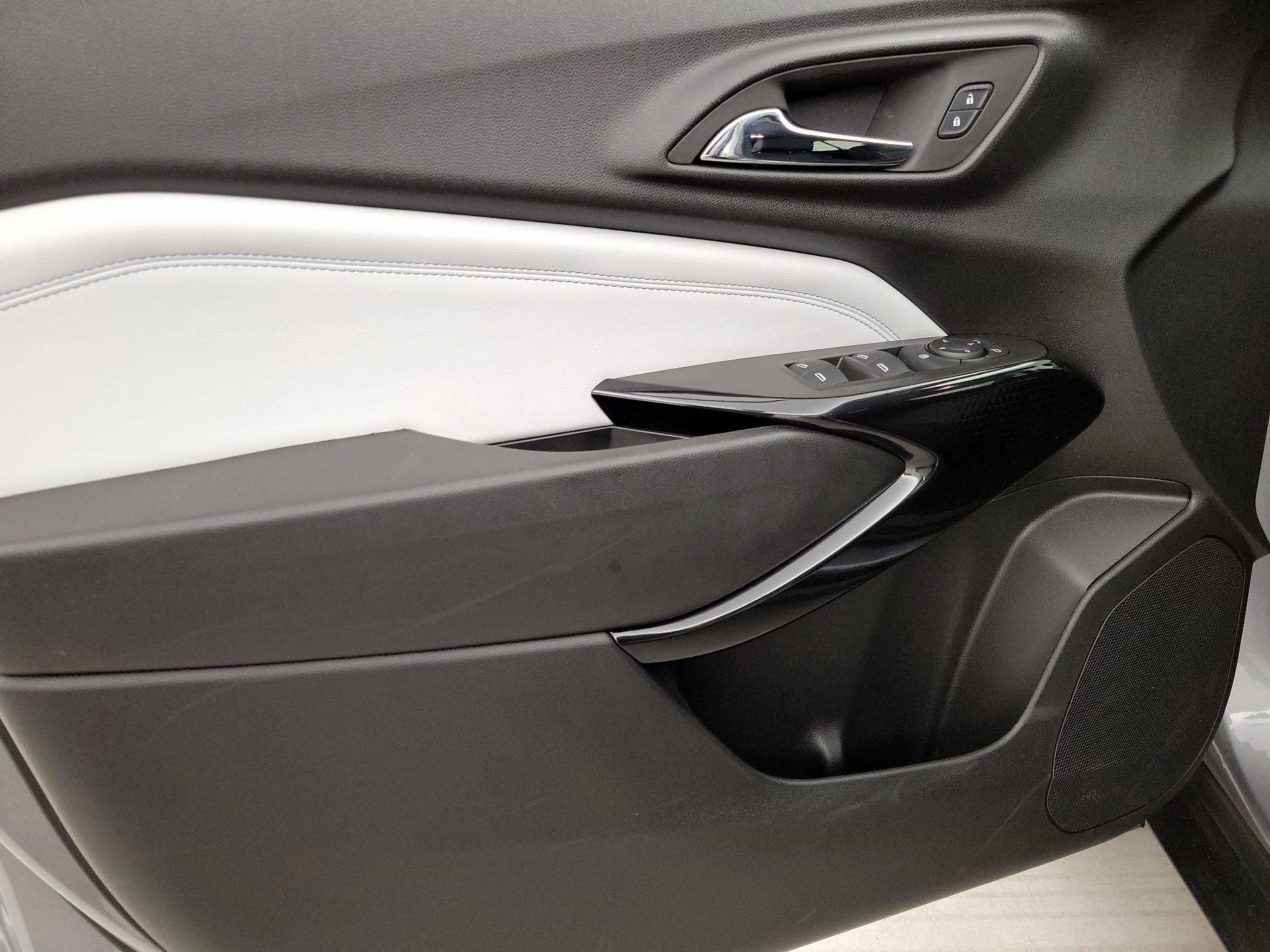 Thumbnail: 2024 Chevrolet Trax - 12