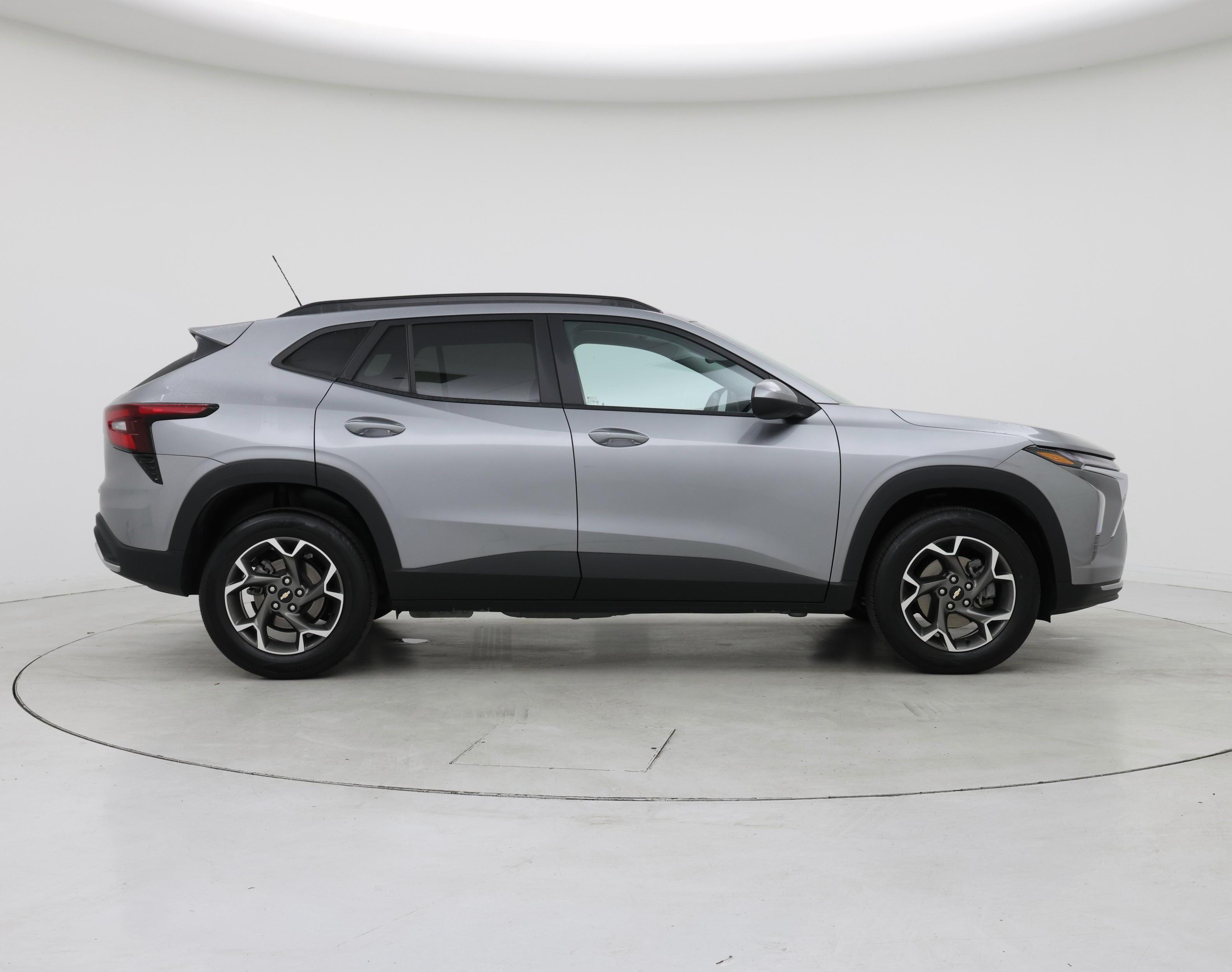 Thumbnail: 2024 Chevrolet Trax - 7