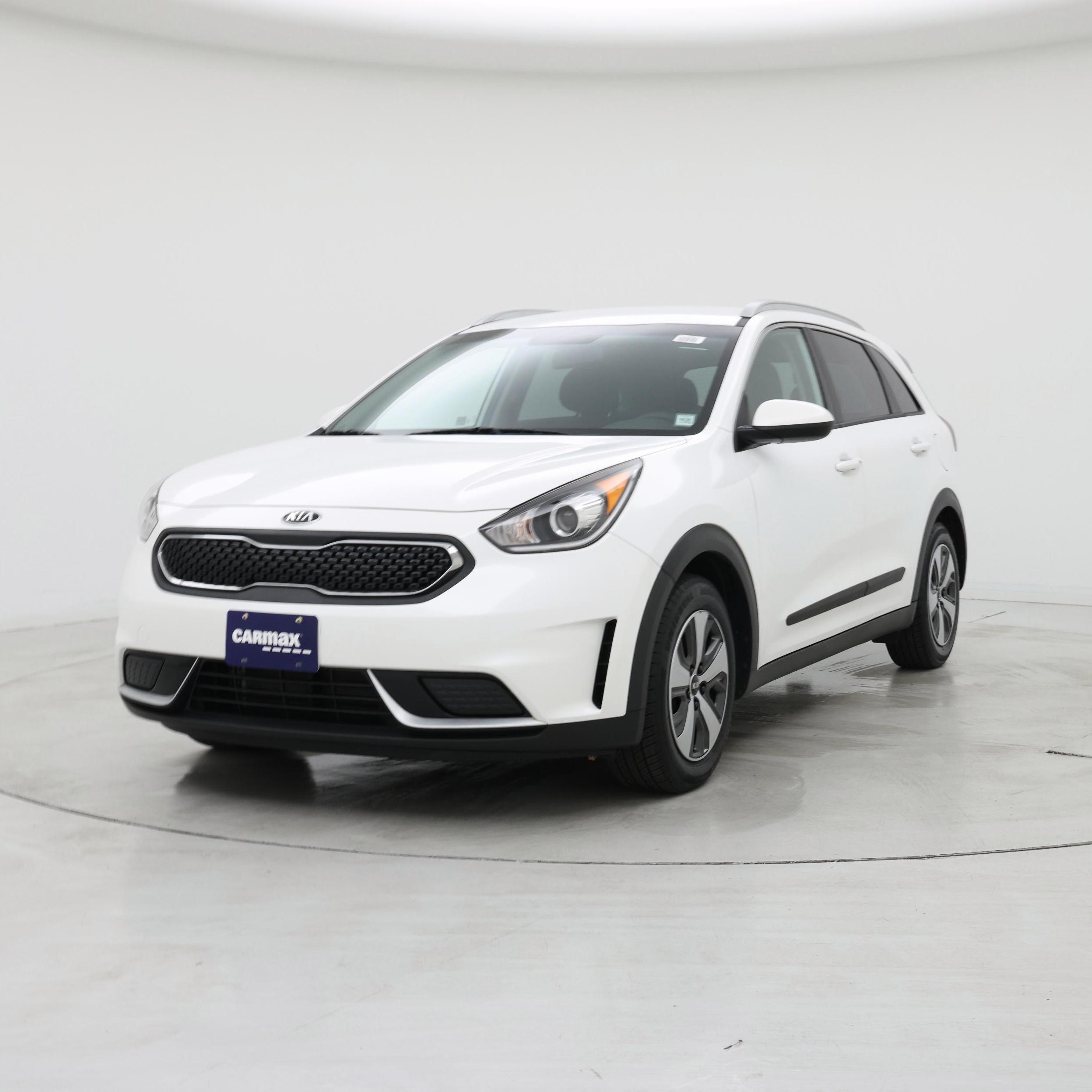 Thumbnail: 2017 Kia Niro - 4