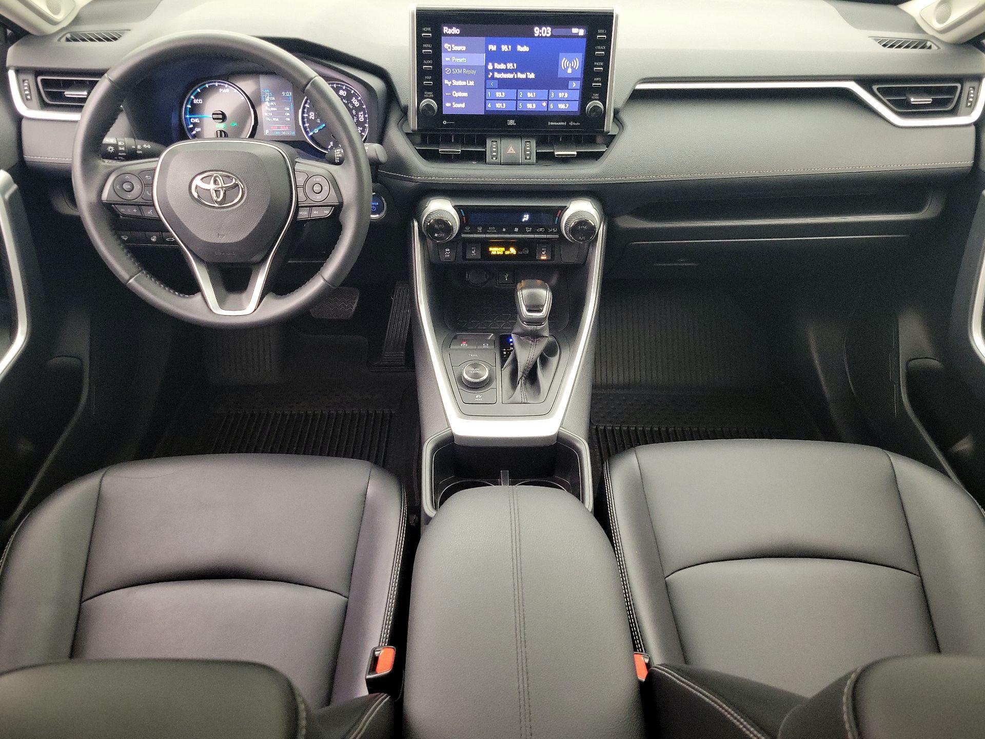Thumbnail: 2022 Toyota RAV4 - 9