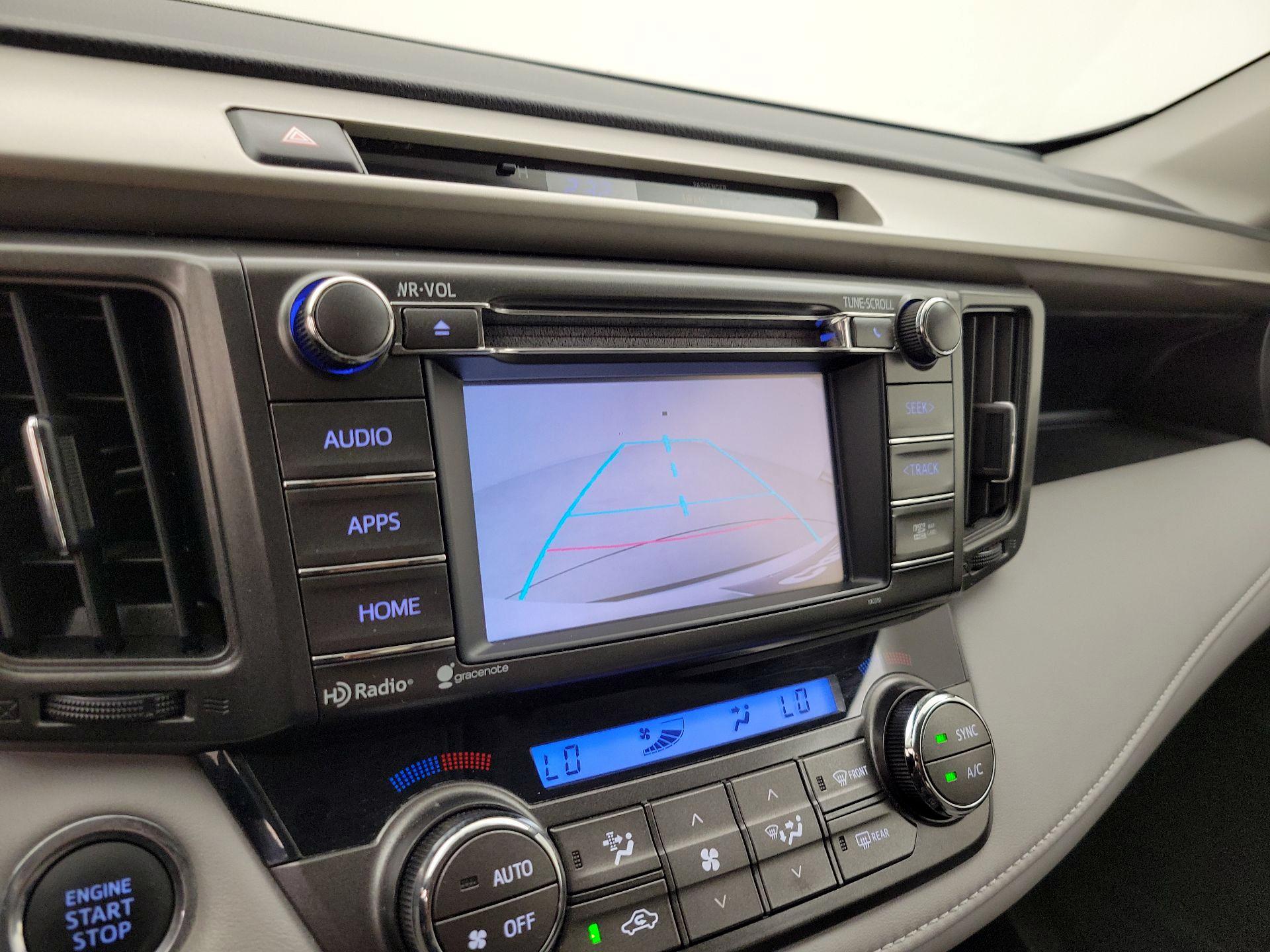 Thumbnail: 2014 Toyota RAV4 - 15