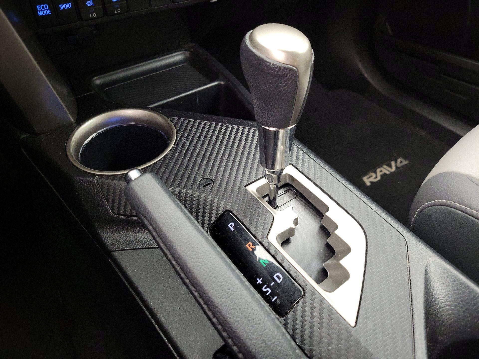 Thumbnail: 2014 Toyota RAV4 - 18