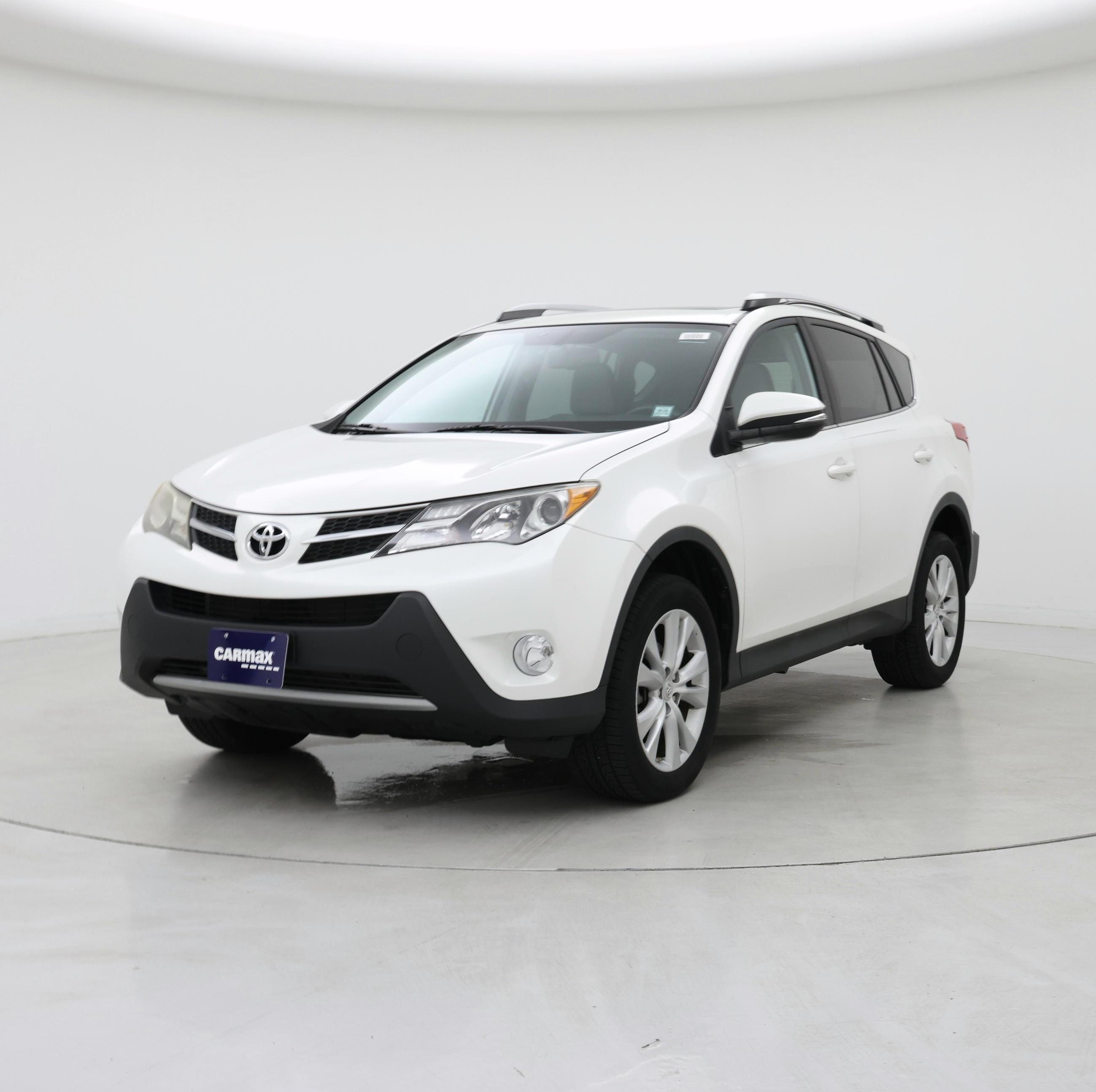 Thumbnail: 2014 Toyota RAV4 - 4