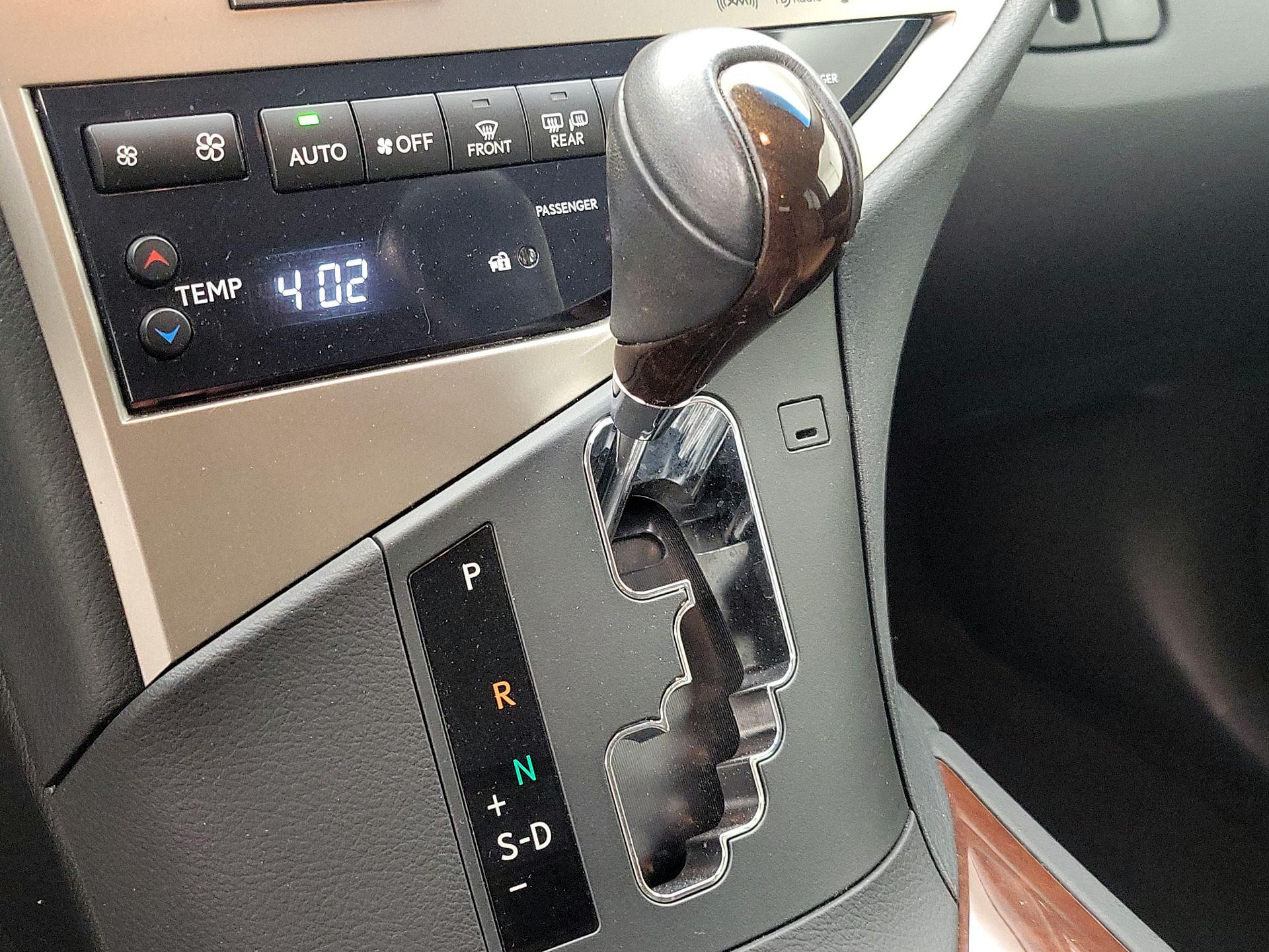 Thumbnail: 2013 Lexus RX - 18