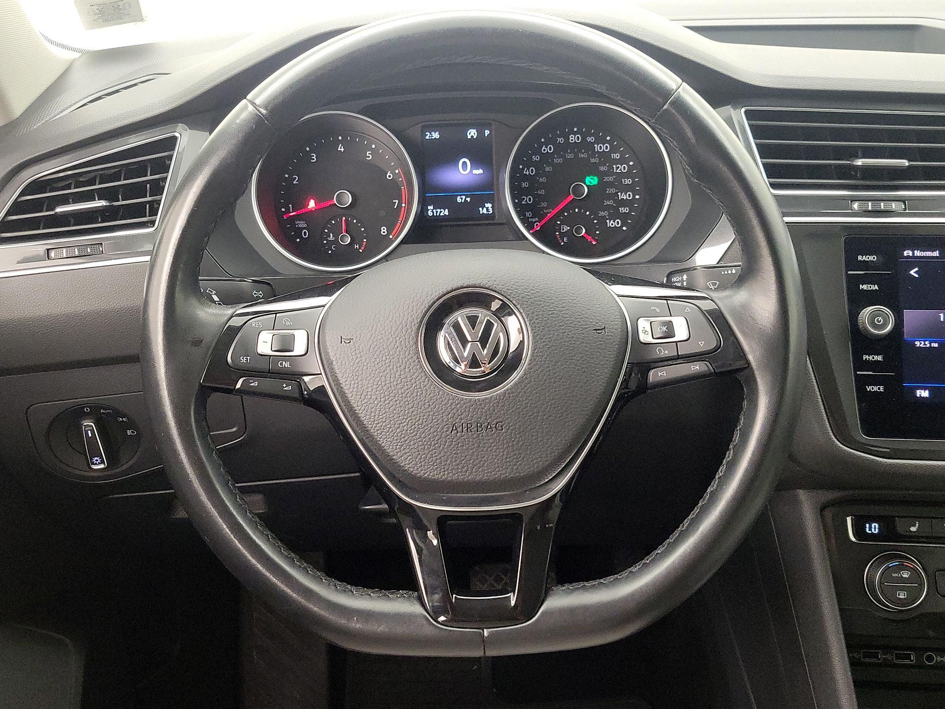 Thumbnail: 2018 Volkswagen Tiguan - 10