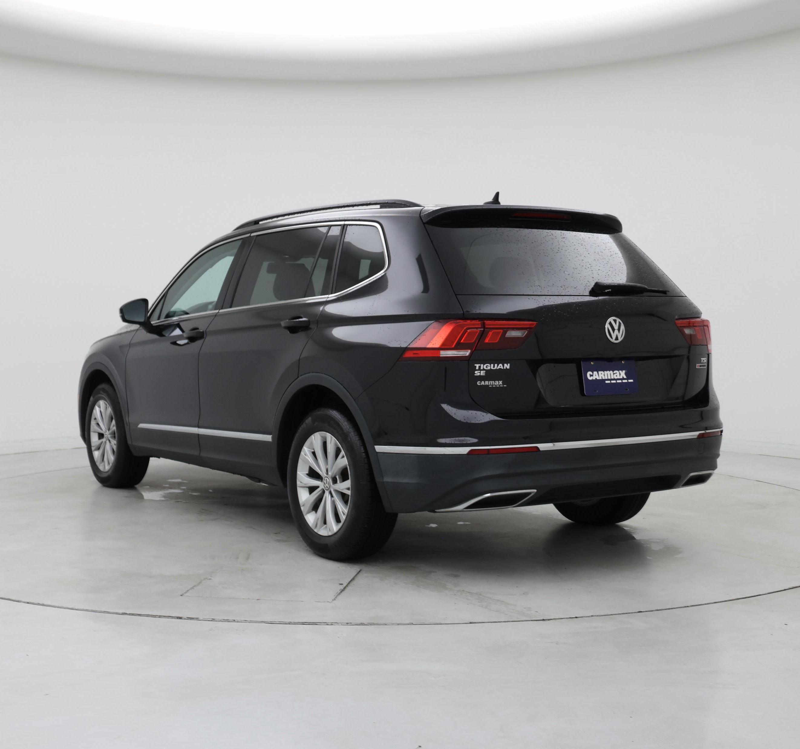 Thumbnail: 2018 Volkswagen Tiguan - 2