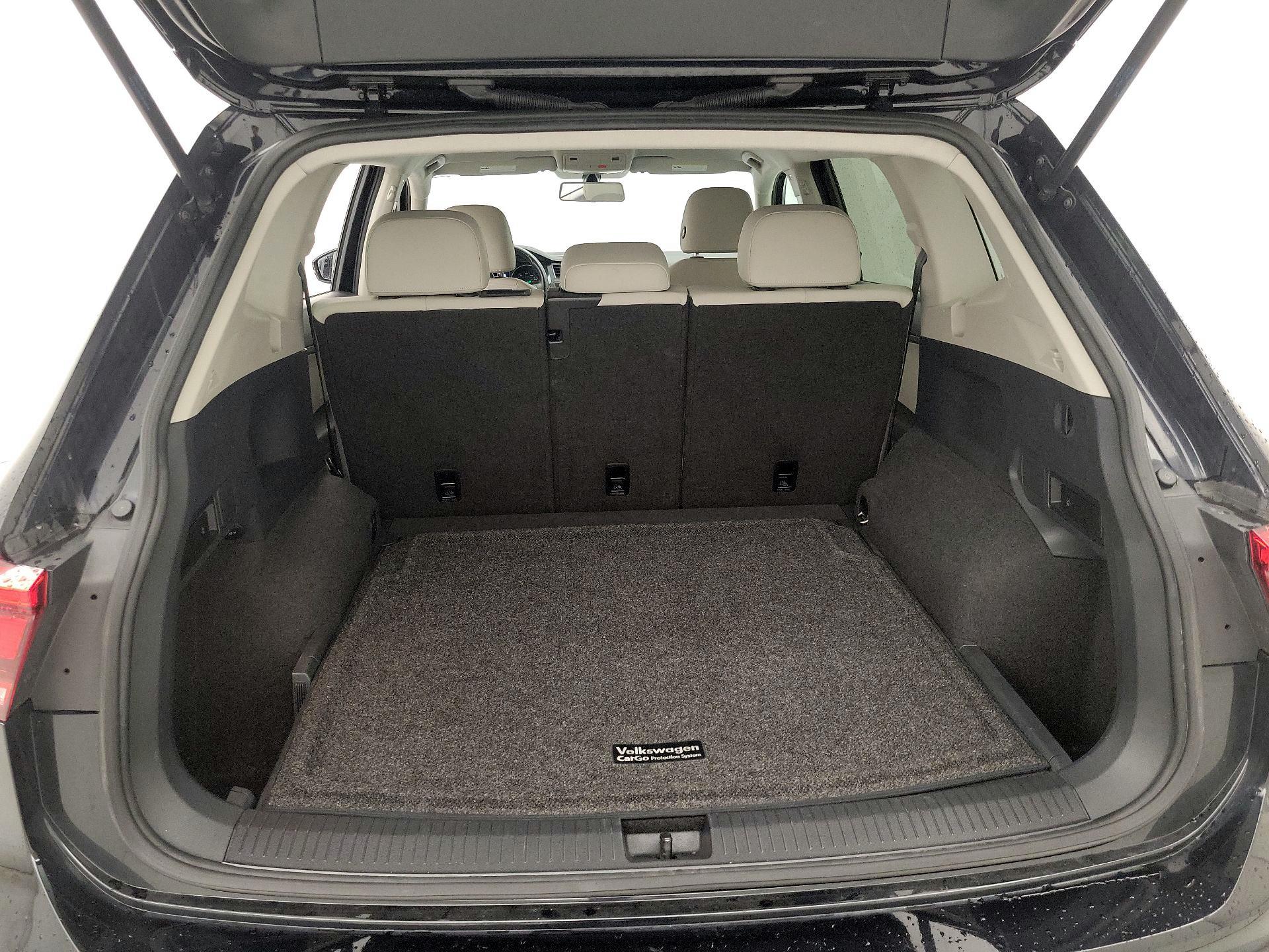 Thumbnail: 2018 Volkswagen Tiguan - 20
