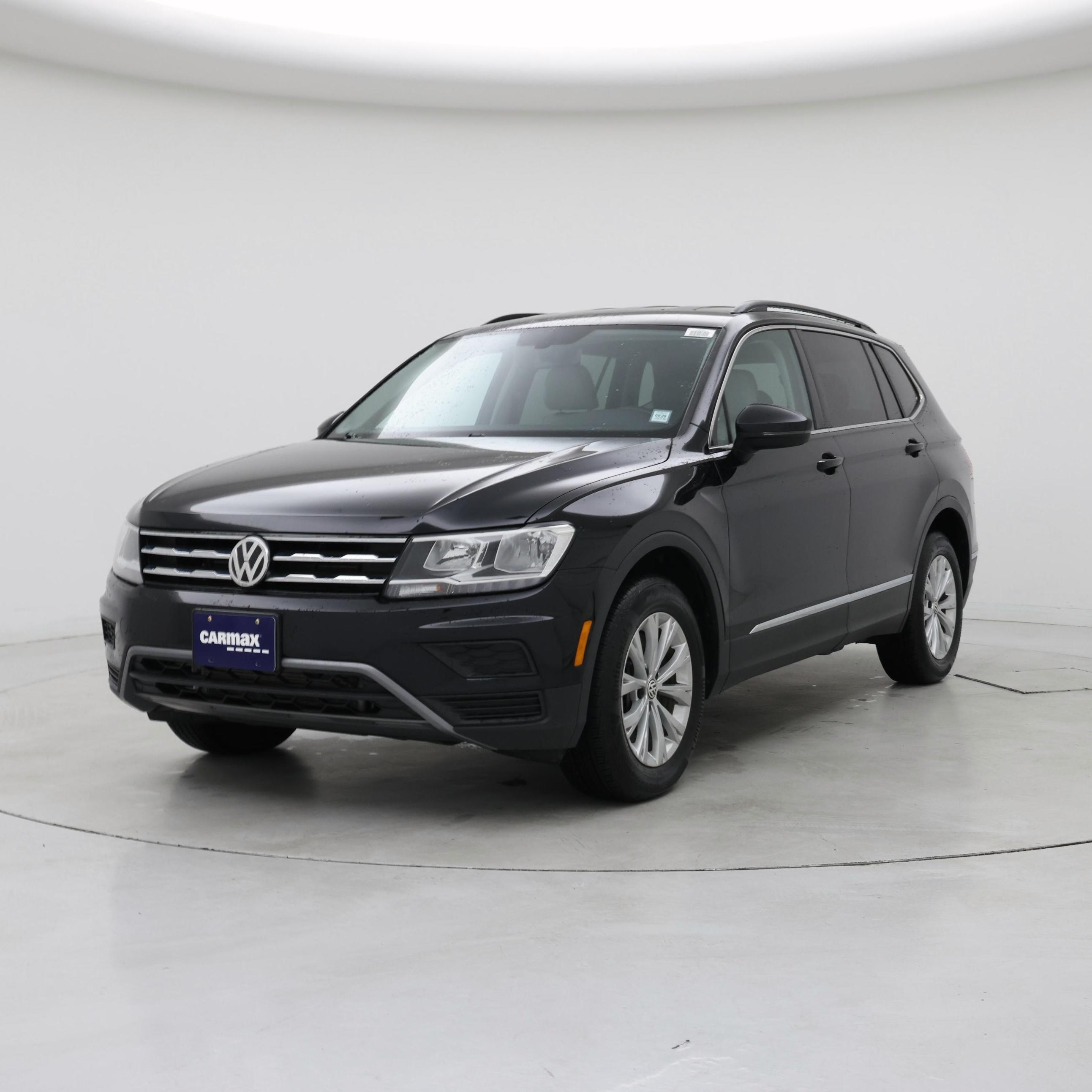 Thumbnail: 2018 Volkswagen Tiguan - 4
