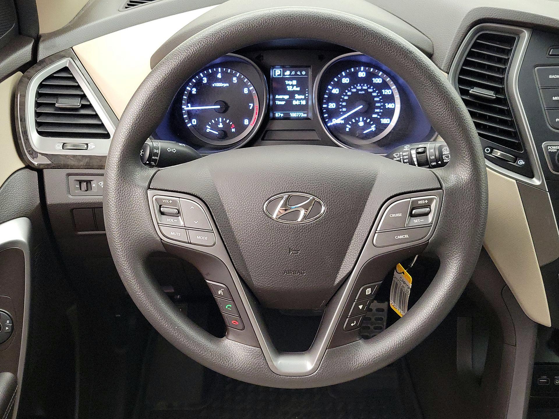 Thumbnail: 2018 Hyundai Santa Fe - 10