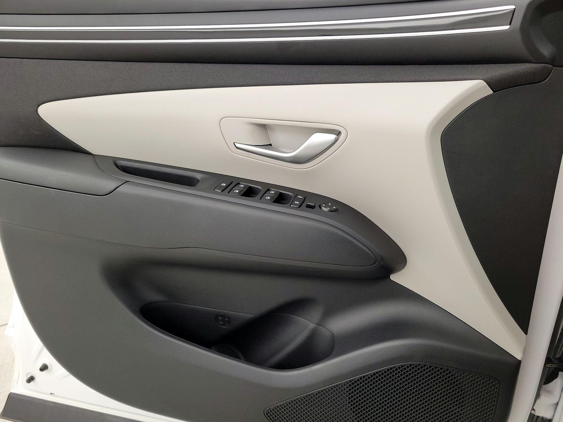 Thumbnail: 2024 Hyundai Tucson - 12