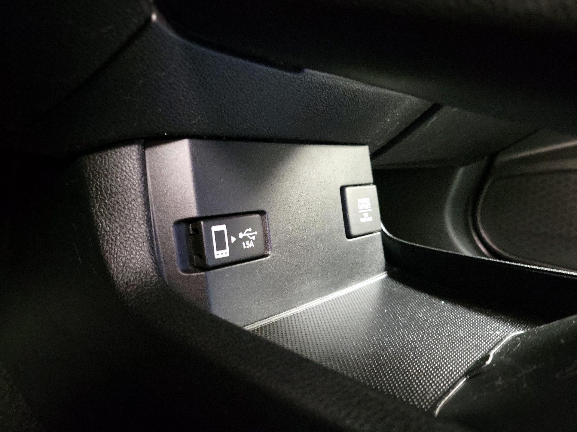 Thumbnail: 2016 Honda Civic - 18