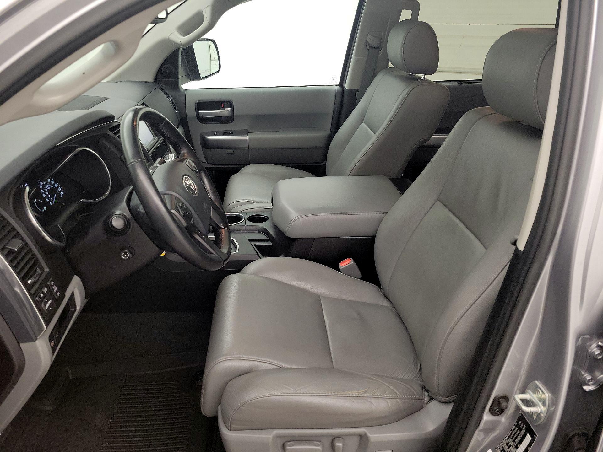 Thumbnail: 2019 Toyota Sequoia - 11