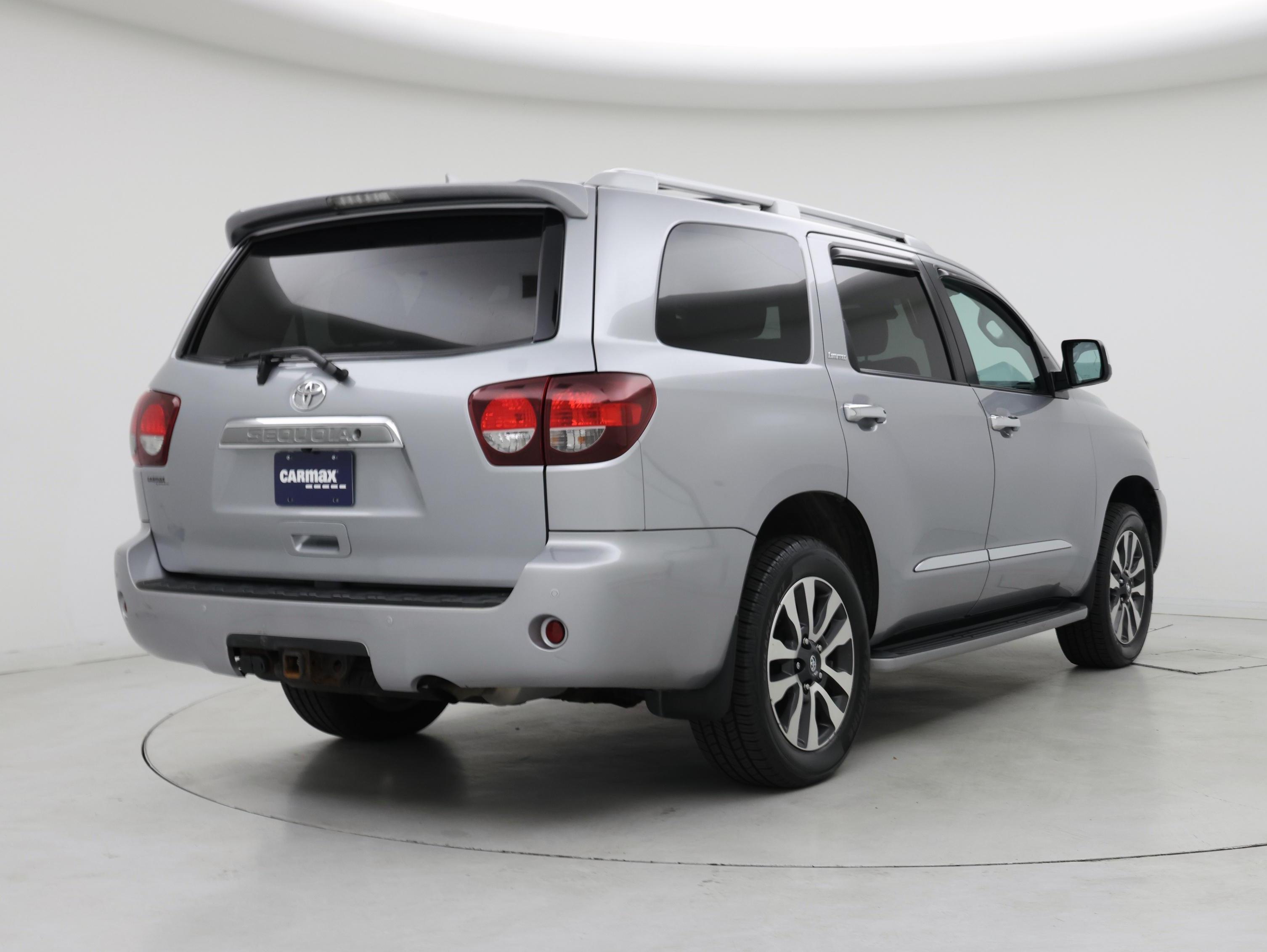 Thumbnail: 2019 Toyota Sequoia - 8