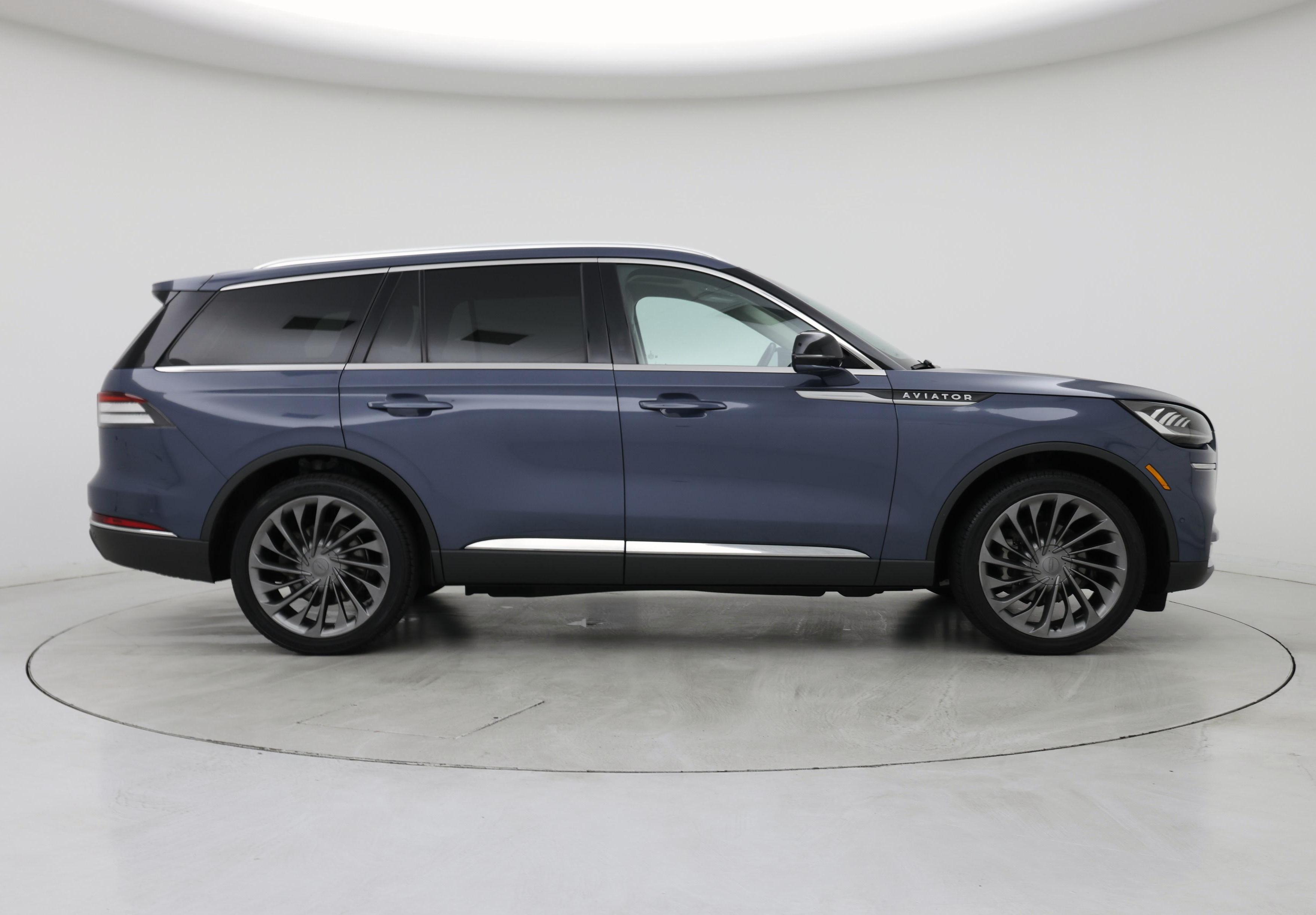 Thumbnail: 2021 Lincoln Aviator - 7