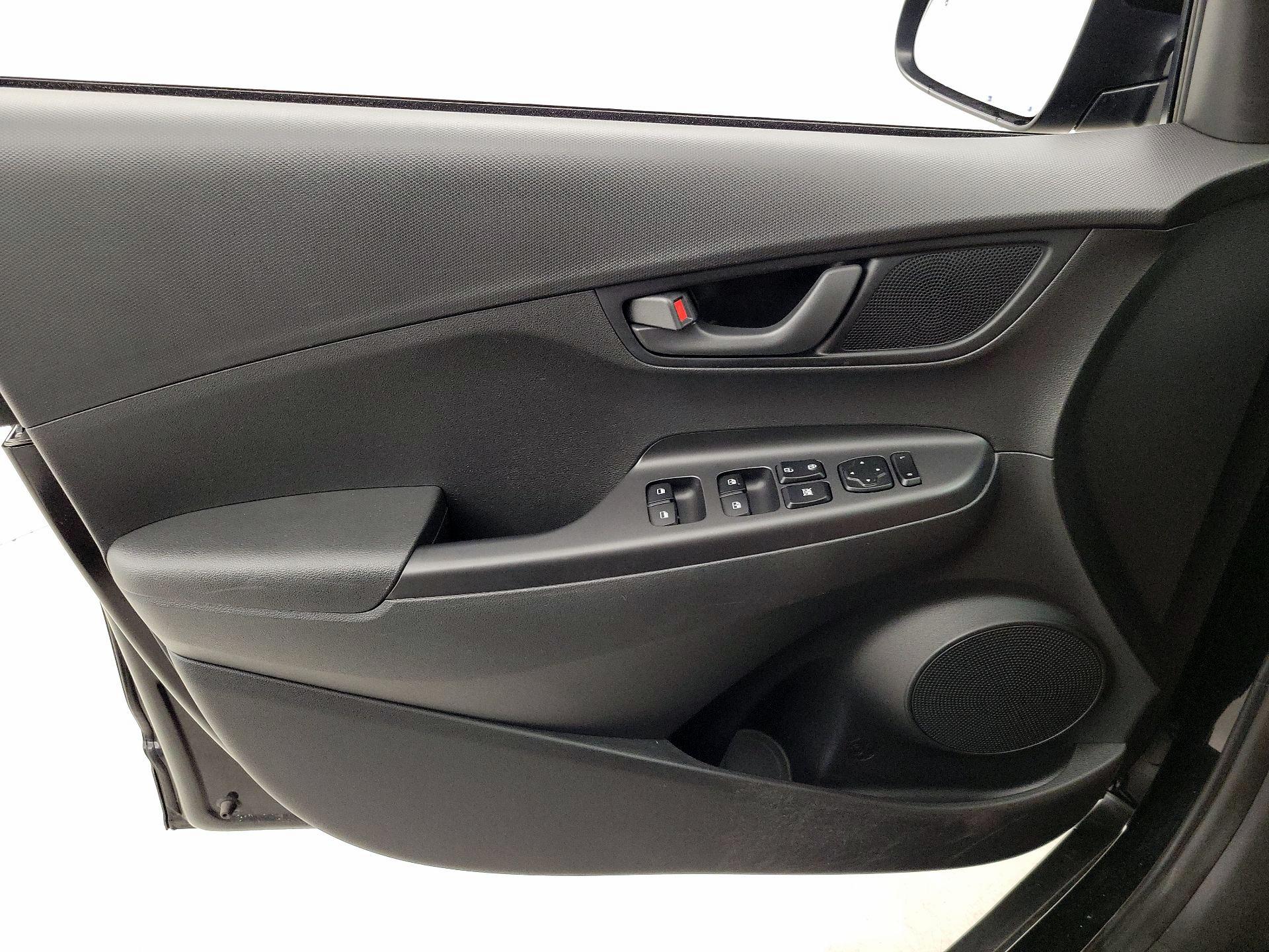 Thumbnail: 2019 Hyundai Kona - 12