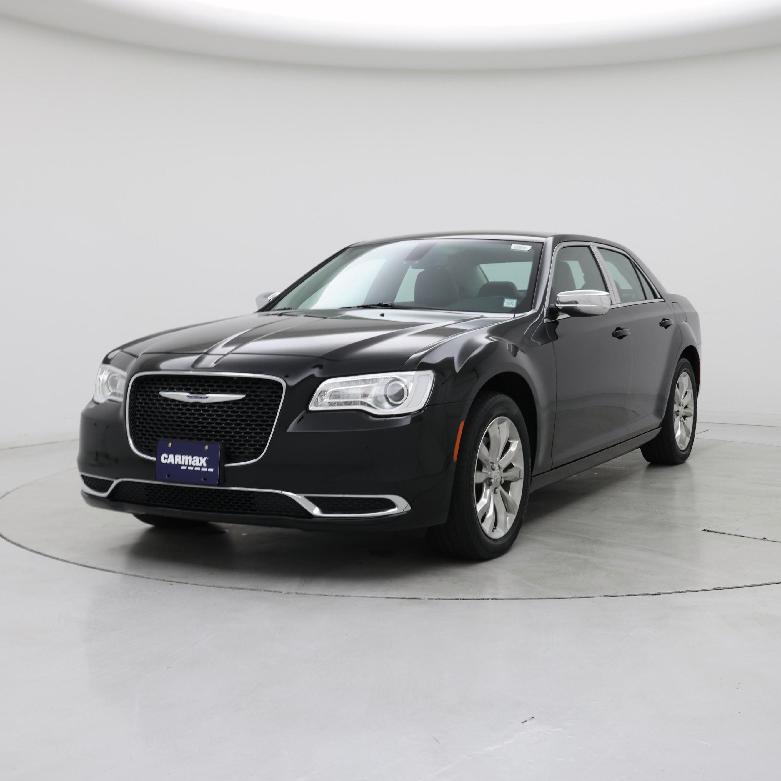 Thumbnail: 2019 Chrysler 300 - 4