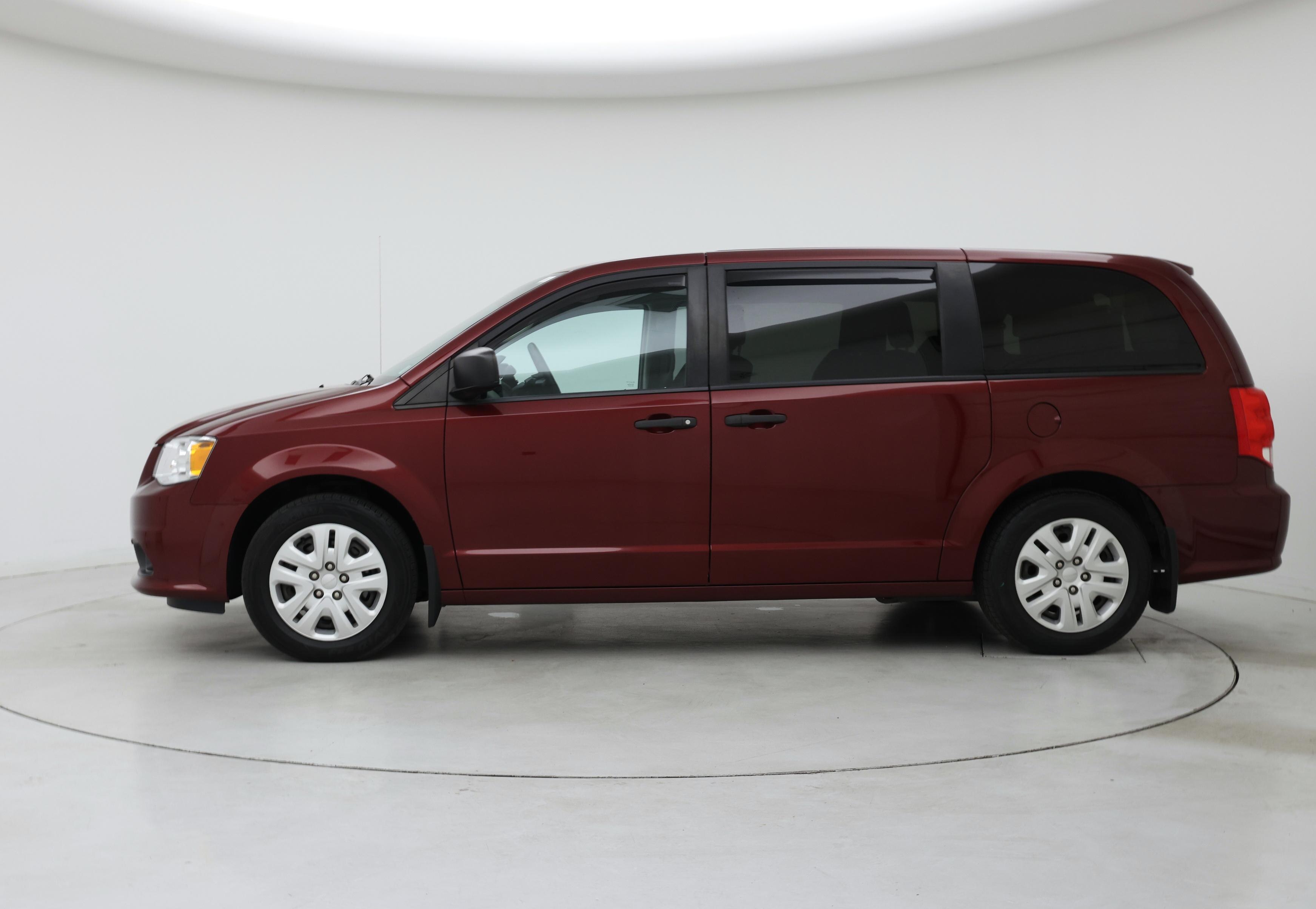 Thumbnail: 2019 Dodge Grand Caravan - 3