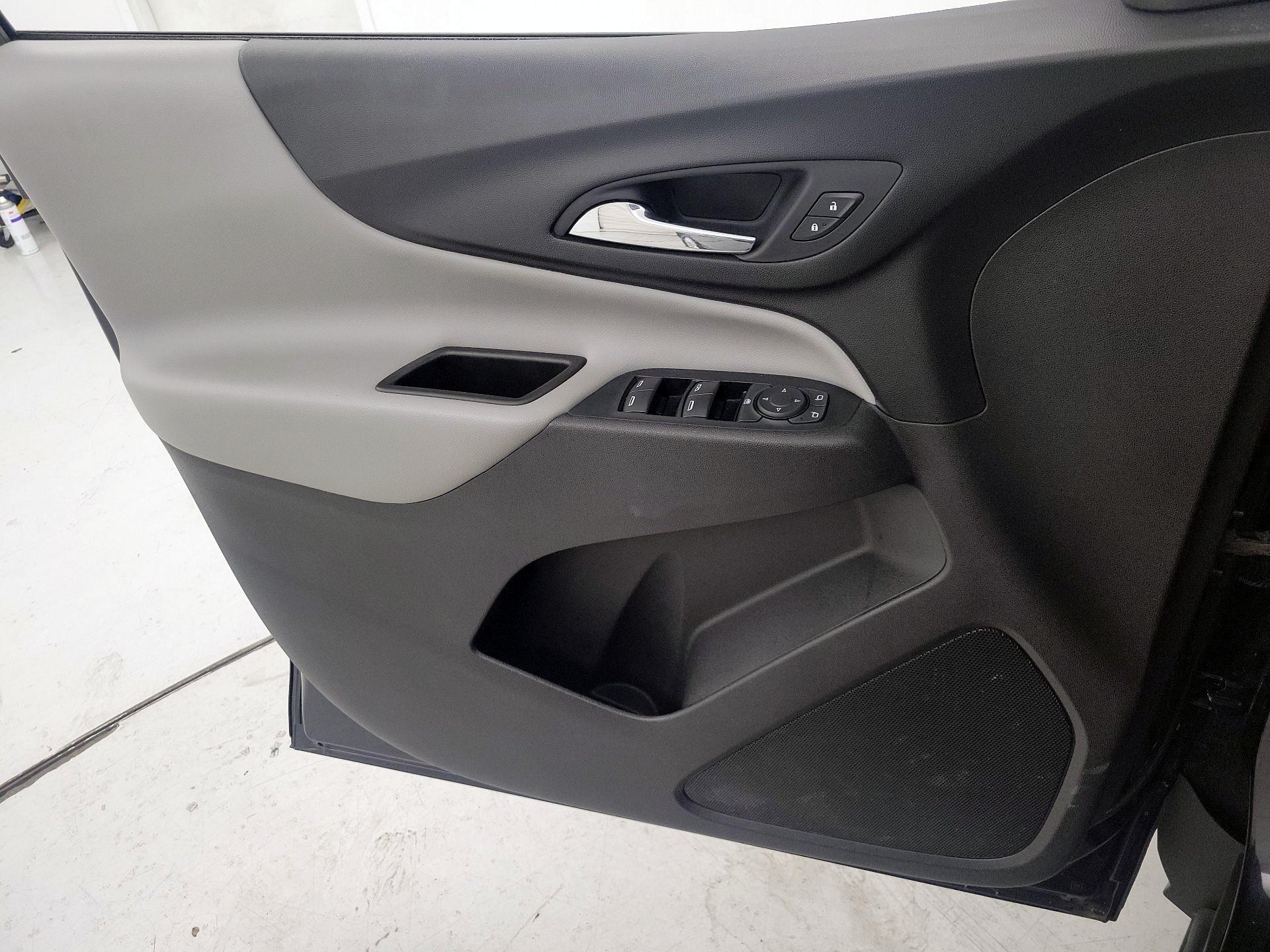 Thumbnail: 2020 Chevrolet Equinox - 12