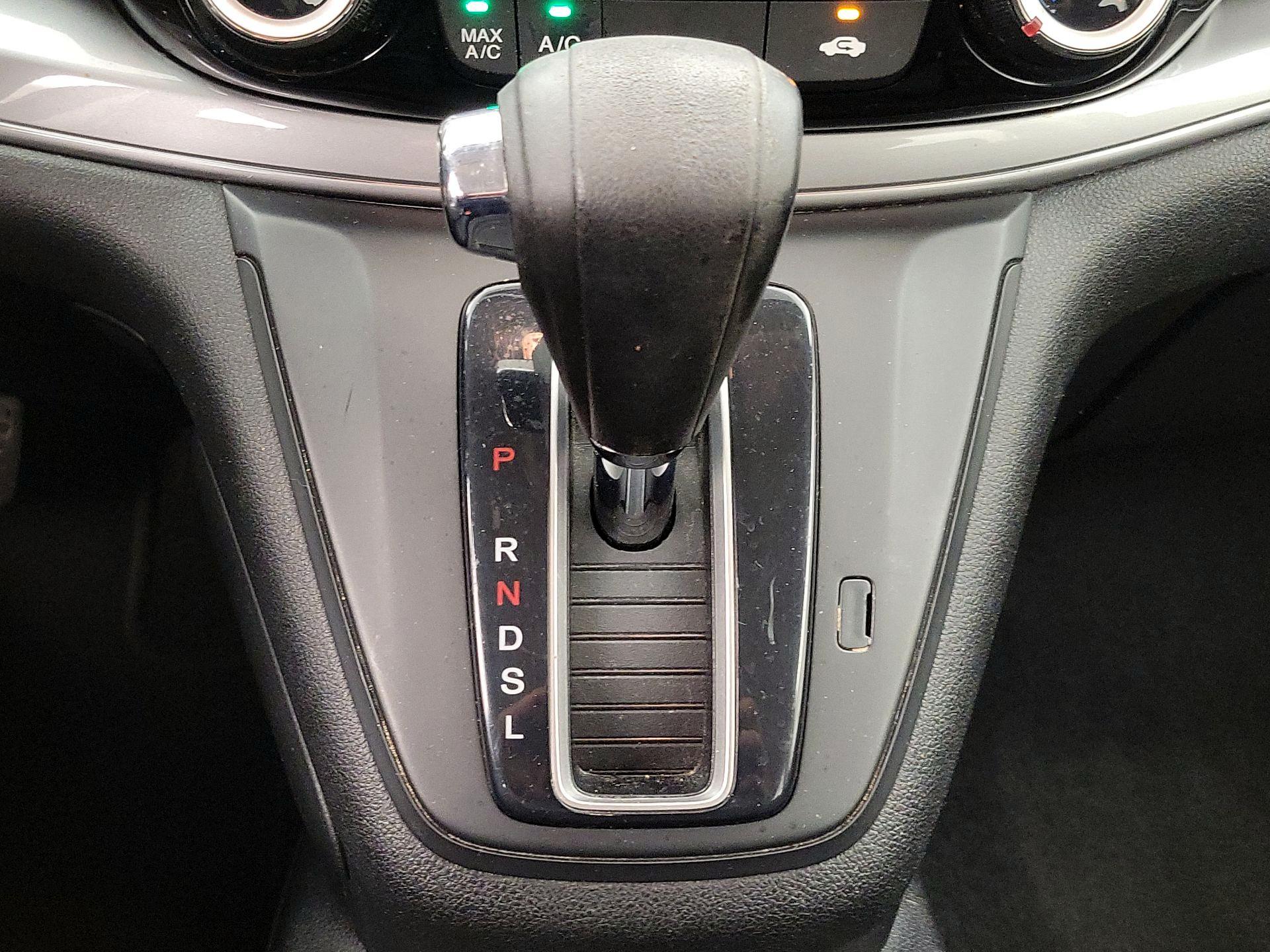 Thumbnail: 2015 Honda CR-V - 17