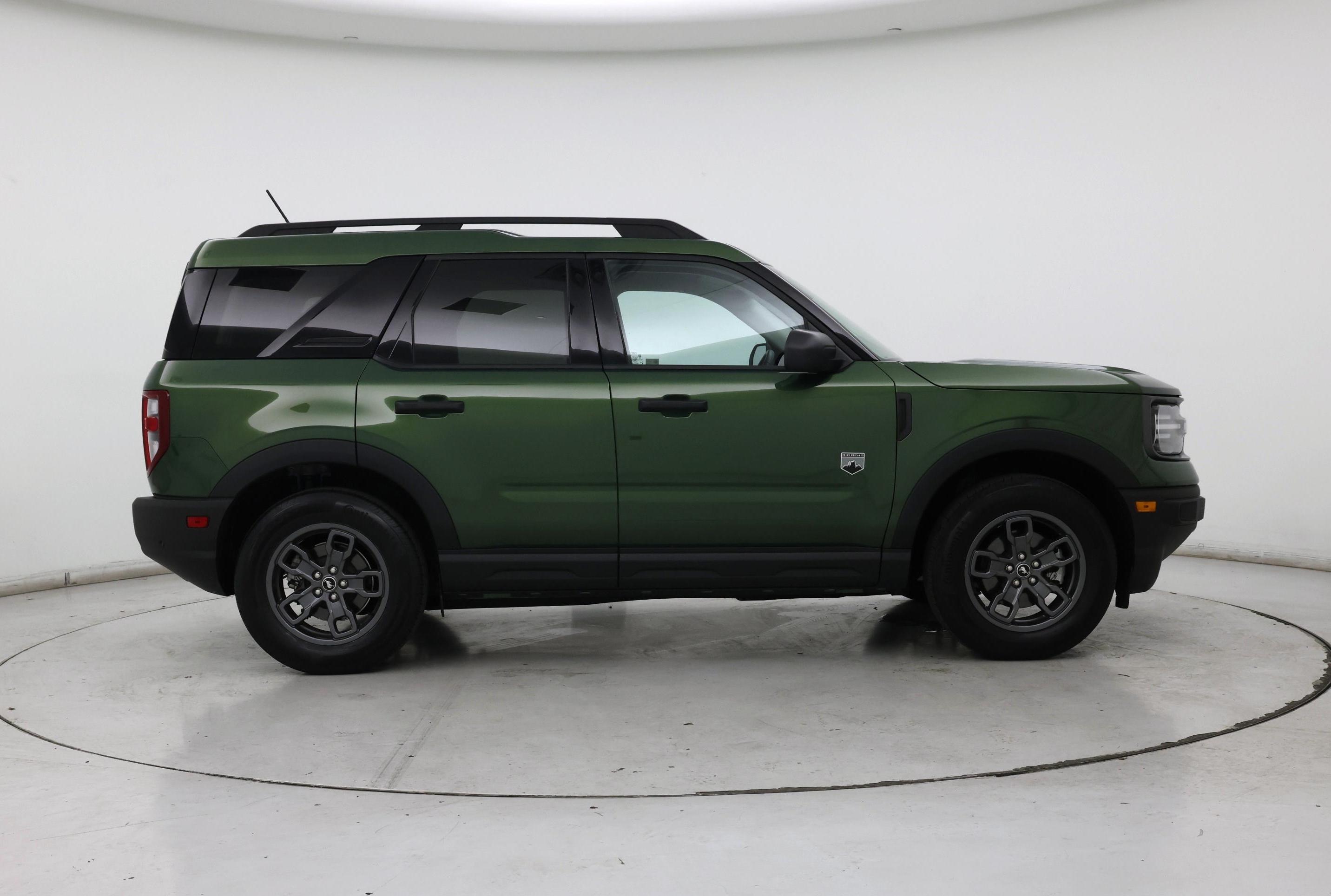 Thumbnail: 2023 Ford Bronco Sport - 7