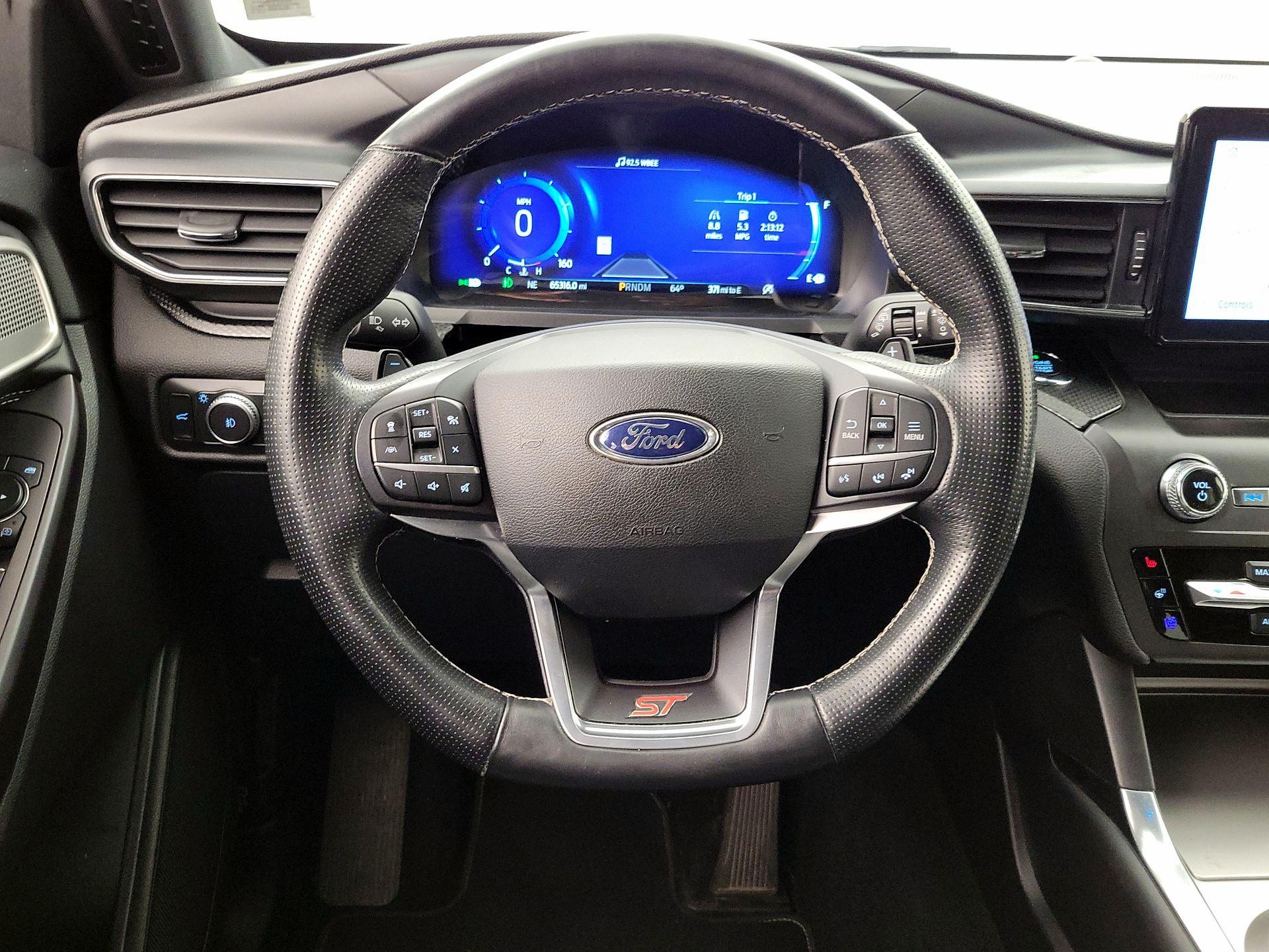 Thumbnail: 2020 Ford Explorer - 10