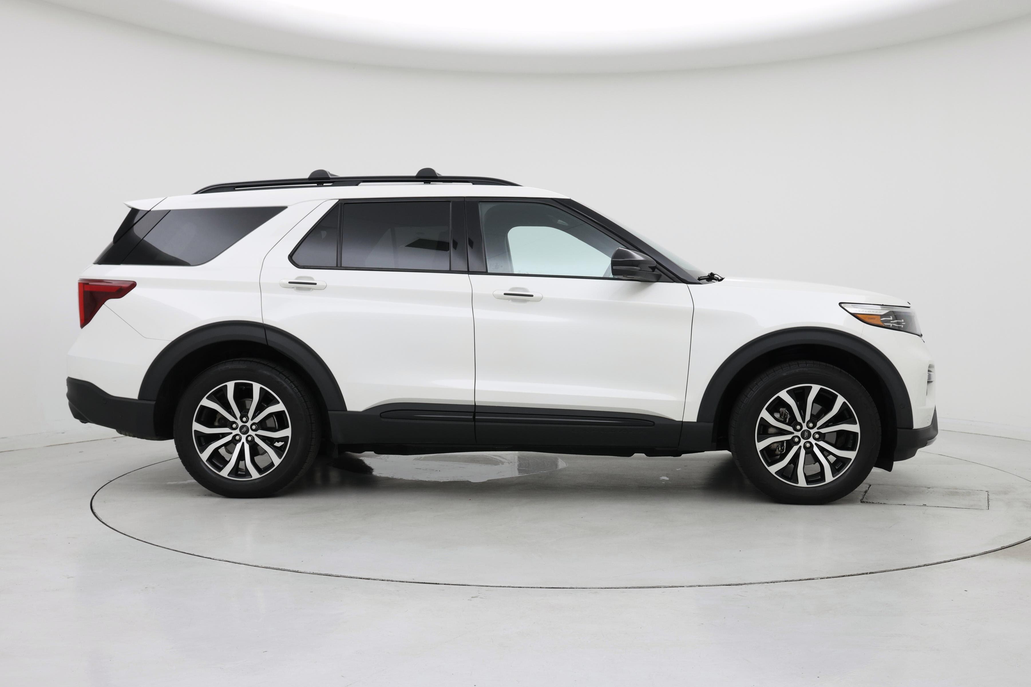 Thumbnail: 2020 Ford Explorer - 7