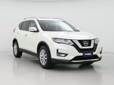White 2017 Nissan Rogue SV