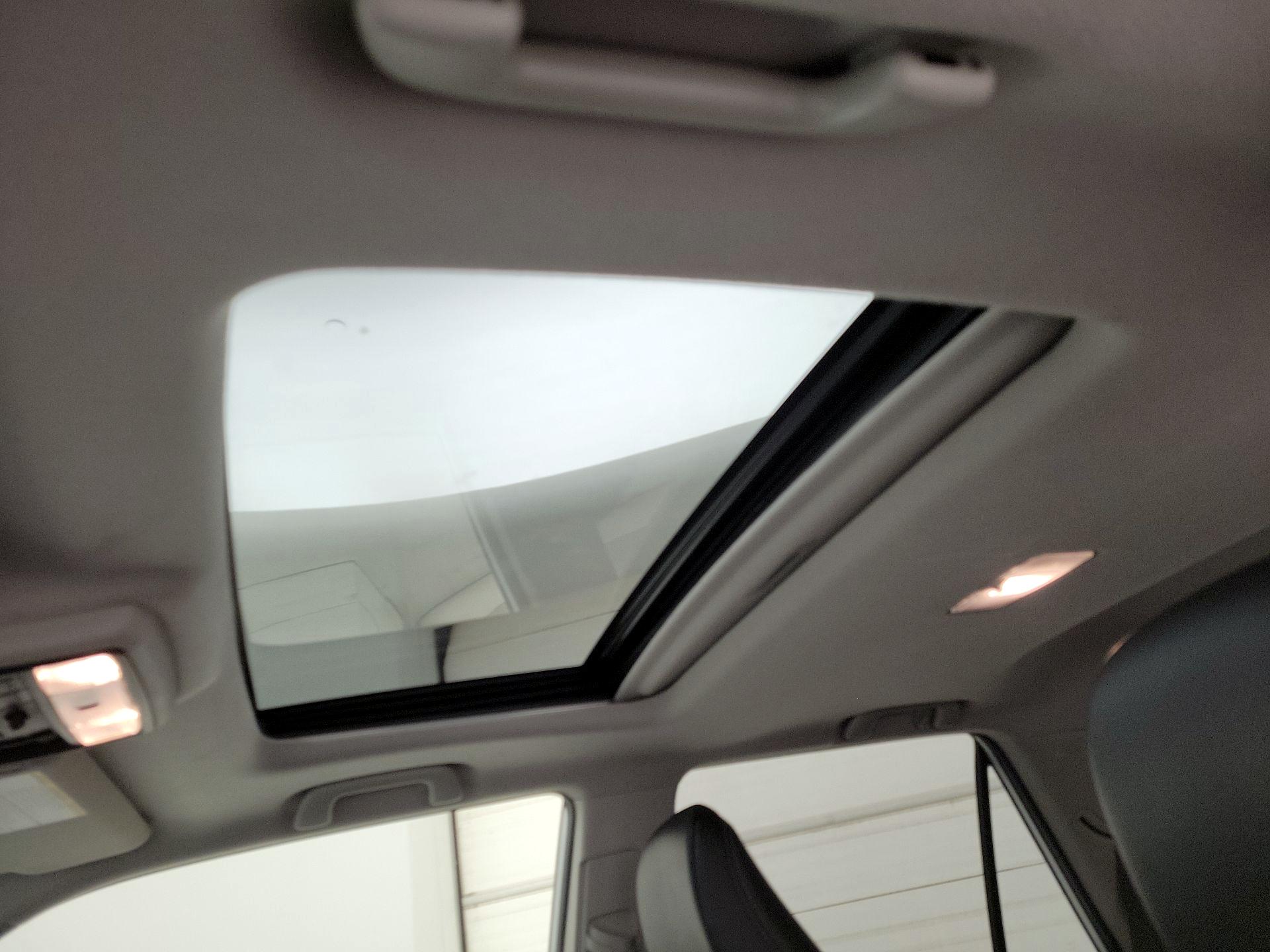 Thumbnail: 2016 Toyota 4Runner - 20