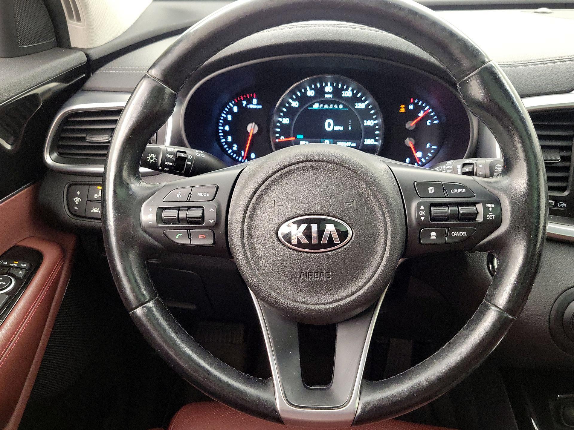 Thumbnail: 2017 Kia Sorento - 10